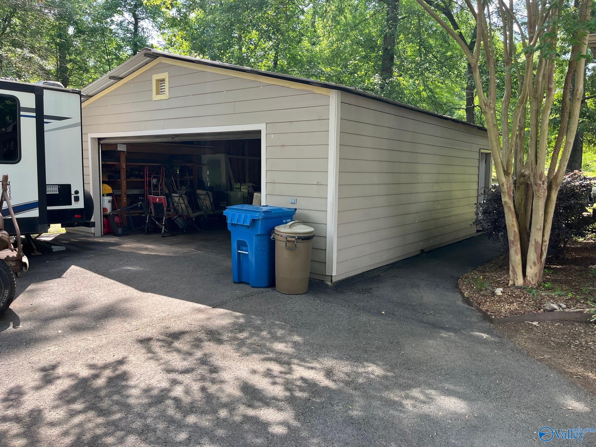 136 Atnip Drive, Scottsboro, Alabama image 2