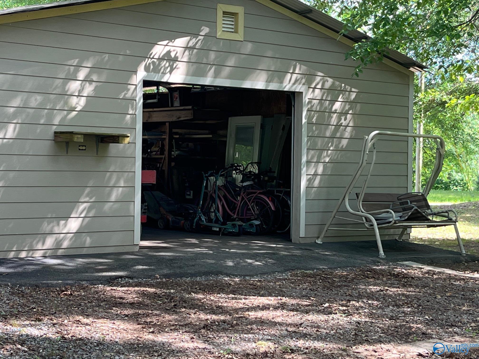 136 Atnip Drive, Scottsboro, Alabama image 4