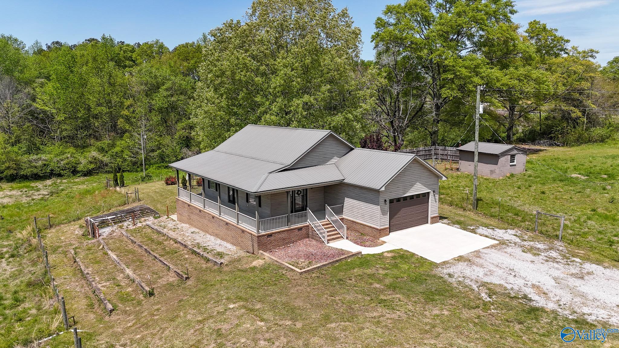 1865 County Road 131, Hamilton, Alabama image 2