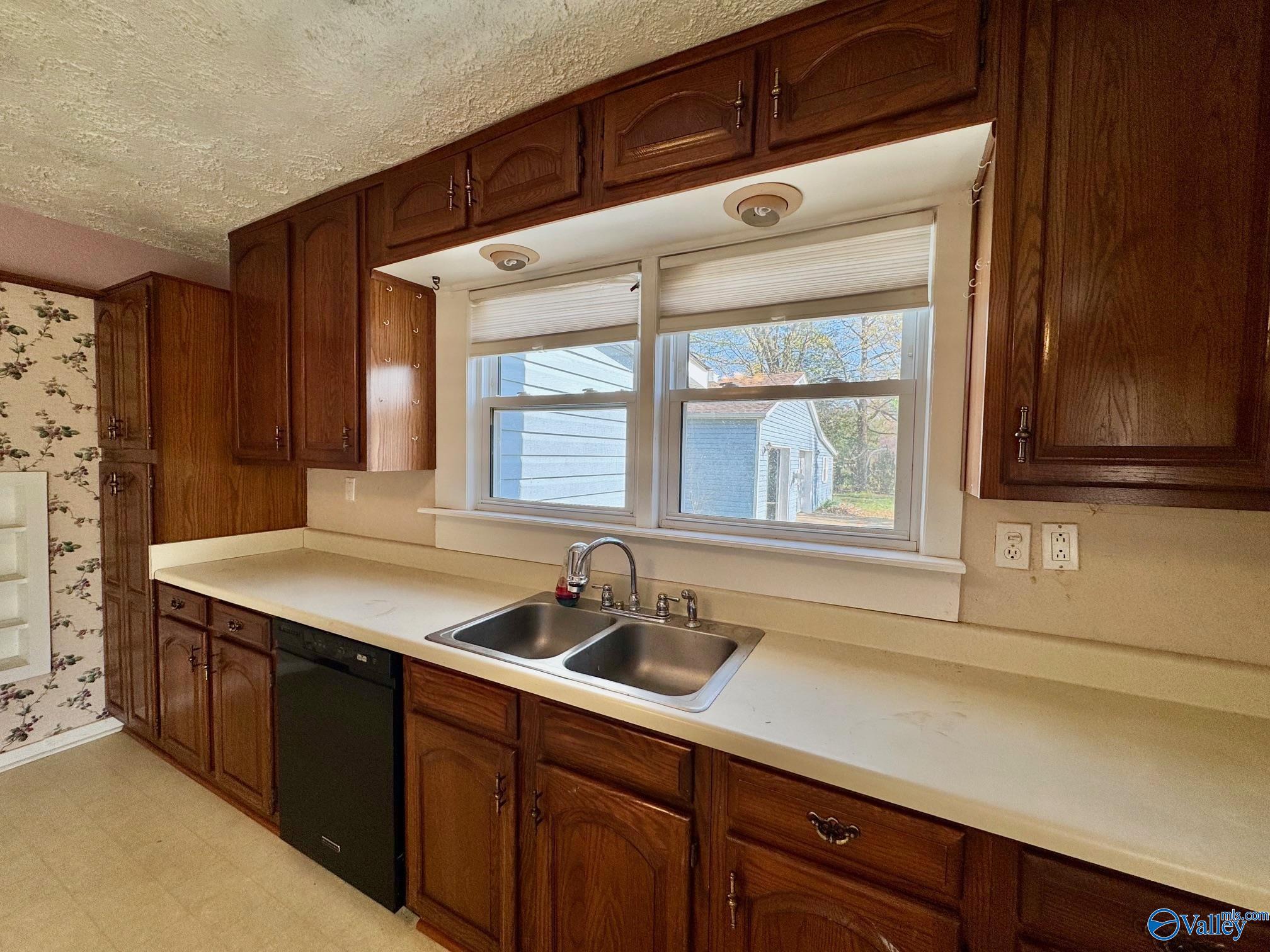107 Gaines Street, Hazel Green, Alabama image 3