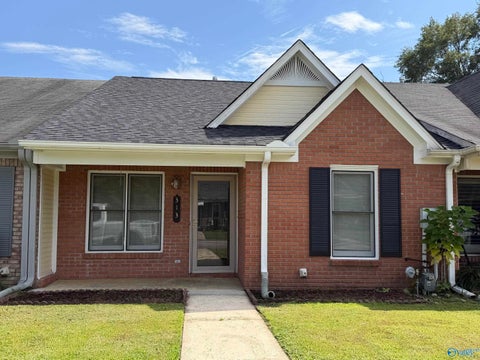 Townhouse For Rent - 313 Woodridge Drive<br/> Morgan County, Decatur, AL 35601