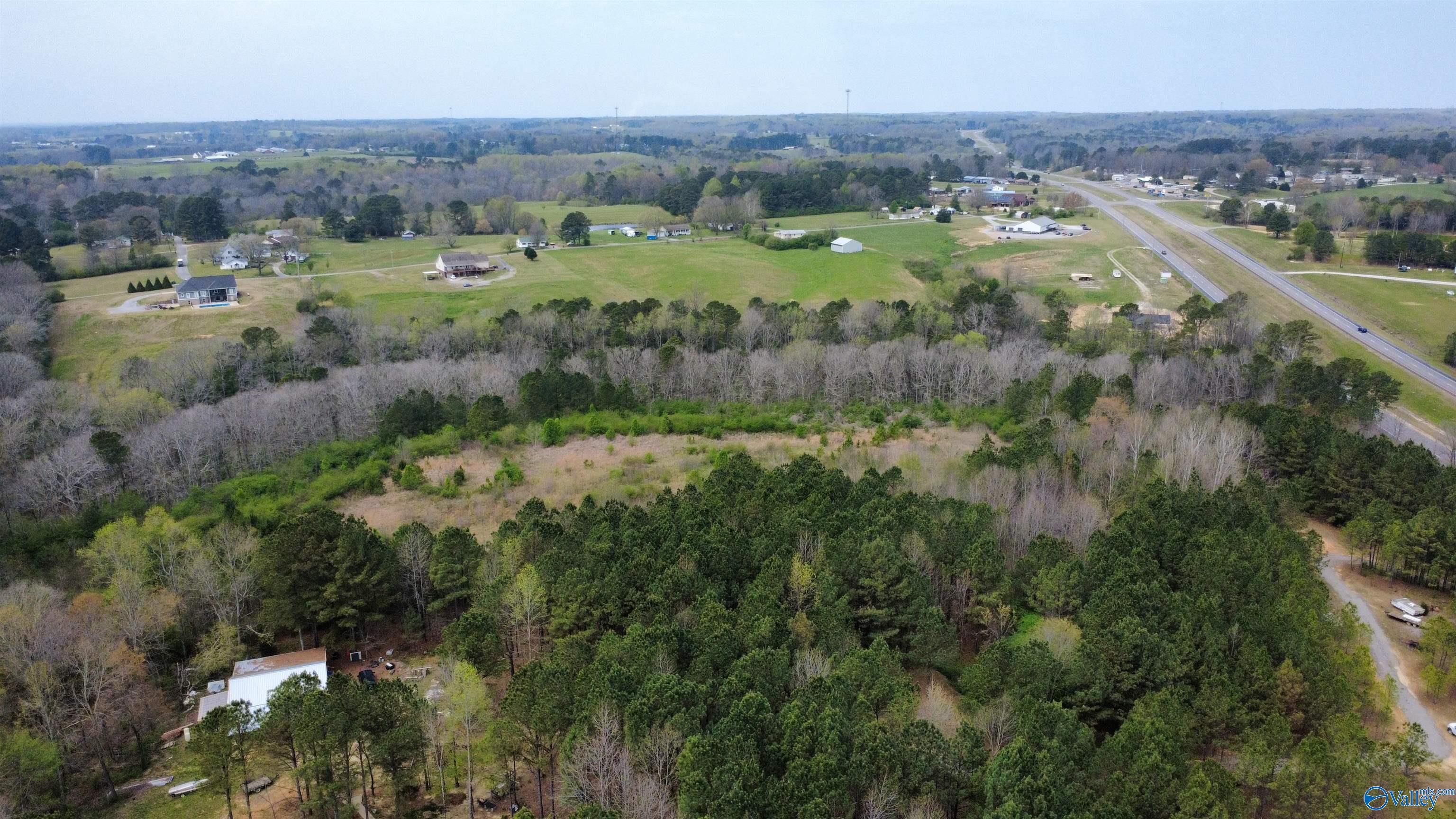 13 Acres Highway 157