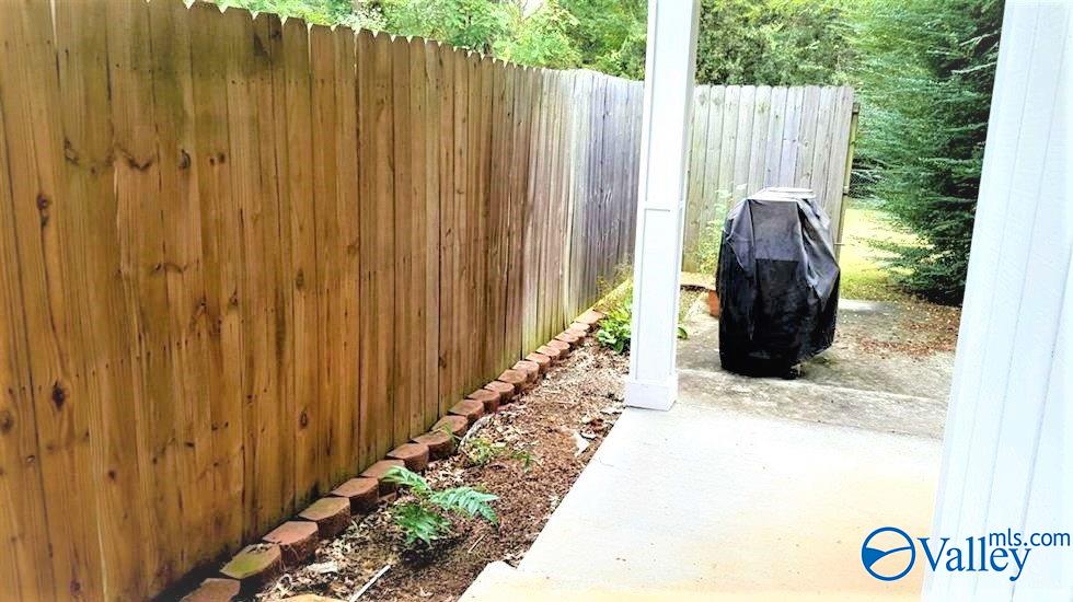 Huntsville, Alabama 35803, United States, 3 Bedrooms Bedrooms, ,2 BathroomsBathrooms,Residential,Active,183080