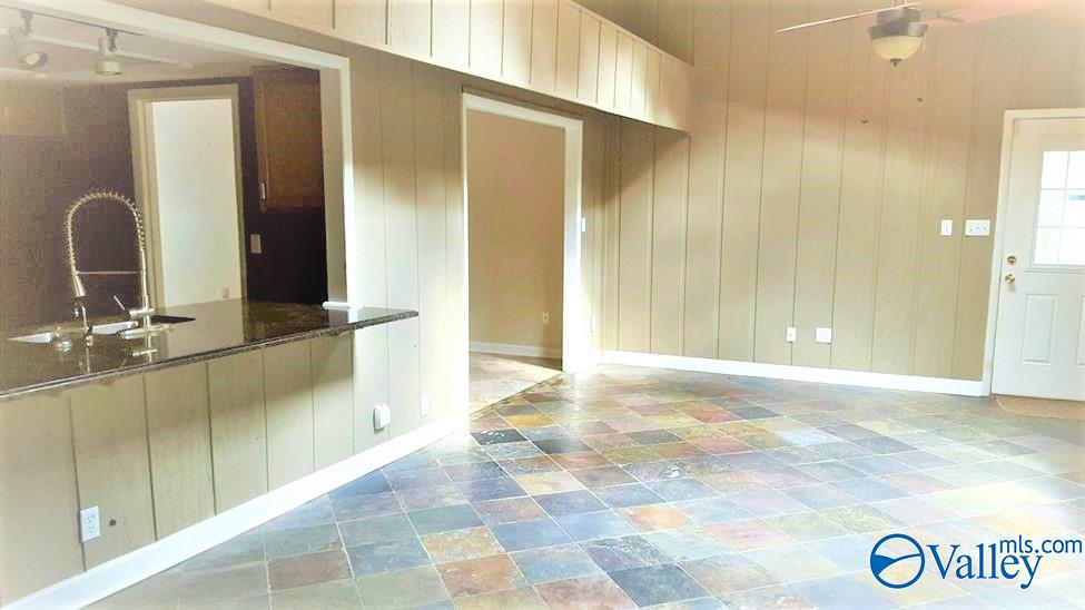 Huntsville, Alabama 35803, United States, 3 Bedrooms Bedrooms, ,2 BathroomsBathrooms,Residential,Active,183080