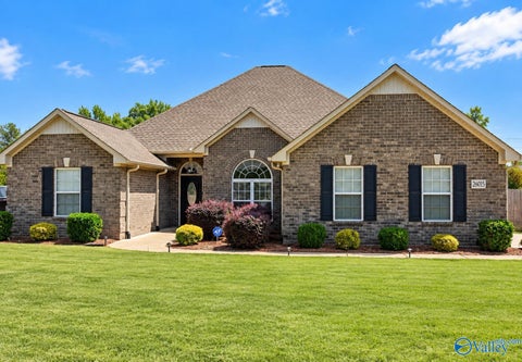 Homes For Sale - 26015 Caldera Drive<br/> Athens, AL 35613