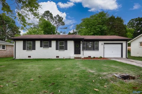 Homes For Sale - 1004 Parcus Road<br/> Huntsville, AL 35803