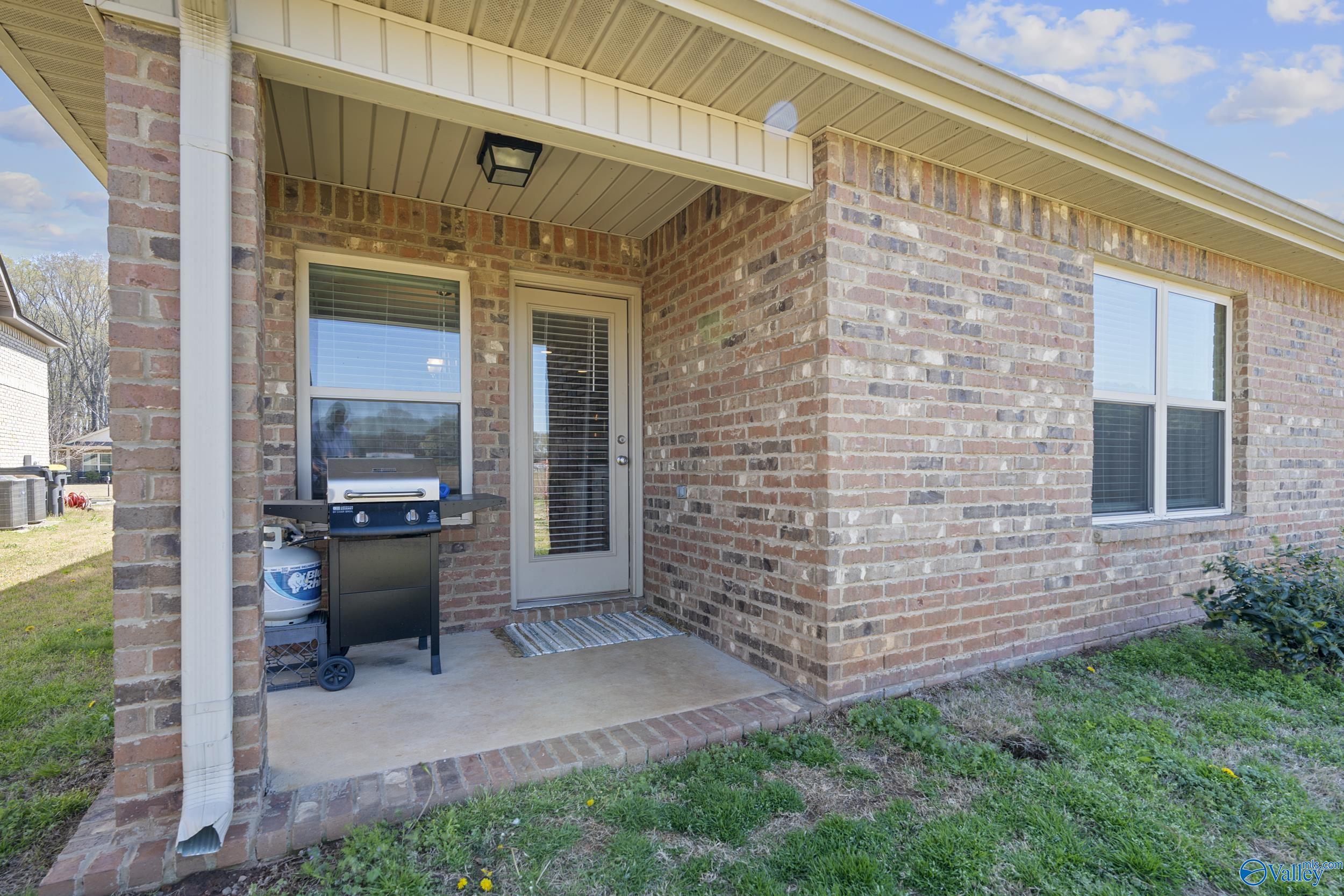 354 Willow Bank Circle, Decatur, Alabama image 22