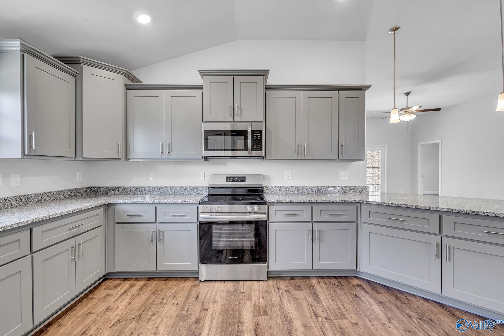 15351 Dogleaf Hollow, Athens, Alabama image 30