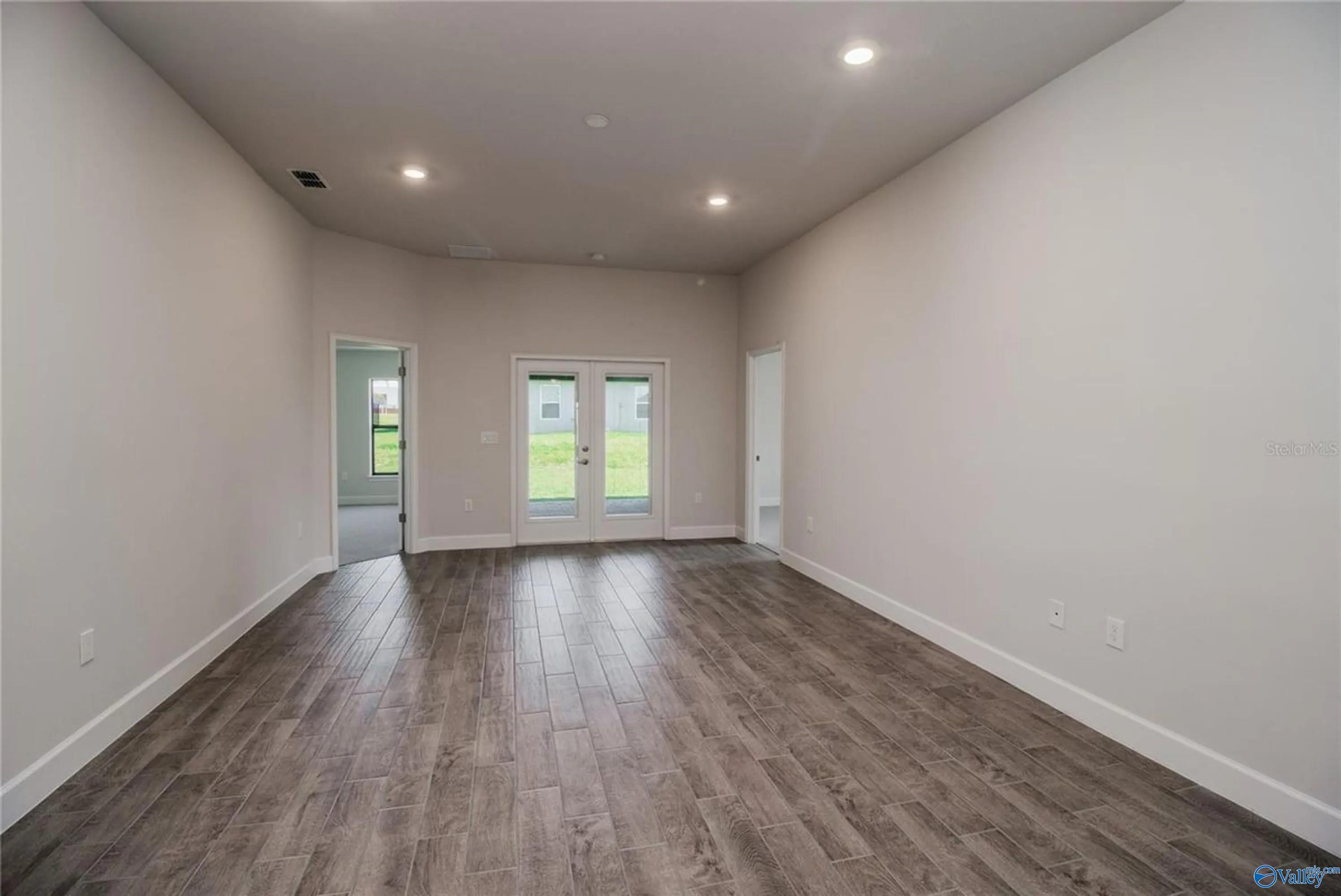 15351 Dogleaf Hollow, Athens, Alabama image 6