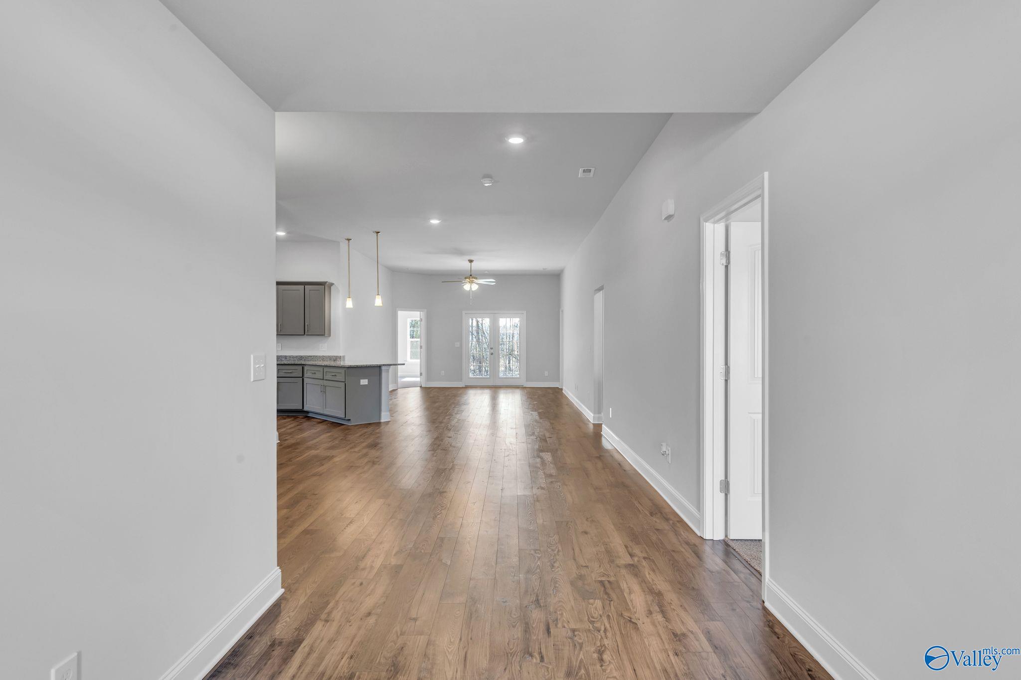 15351 Dogleaf Hollow, Athens, Alabama image 39