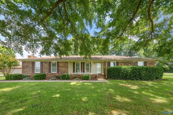1935 BUDDY WILLIAMSON RD, NEW MARKET, AL 35761 - Image 070b5f2839bd97e2ec37d695fd7b3fab/2139973606
