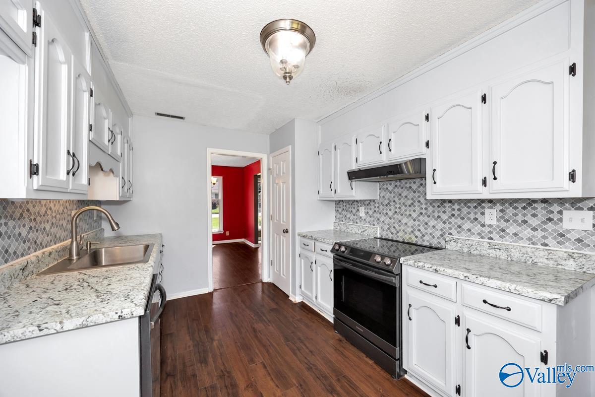 8442 Hogan Drive, Huntsville, Alabama image 13