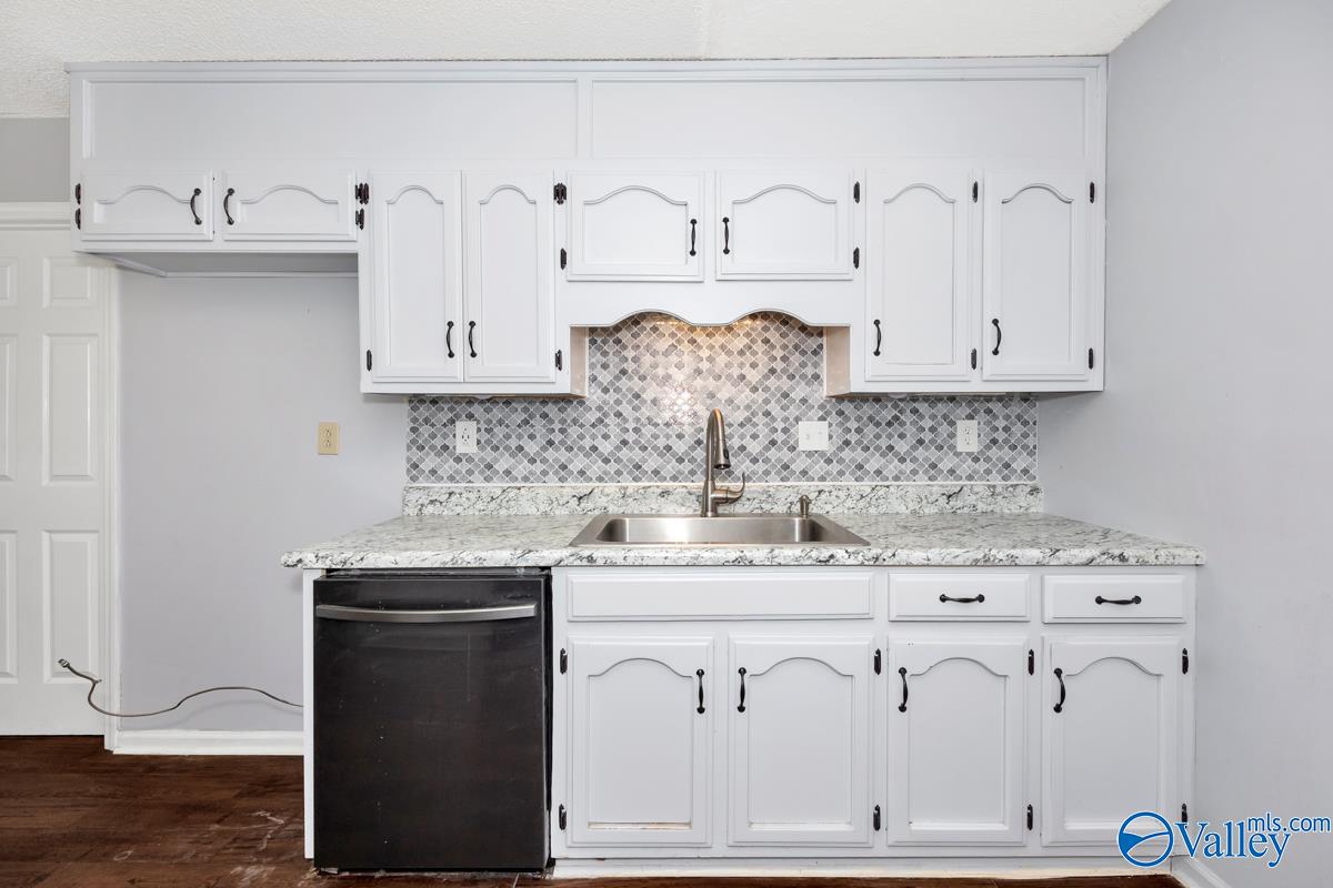 8442 Hogan Drive, Huntsville, Alabama image 11