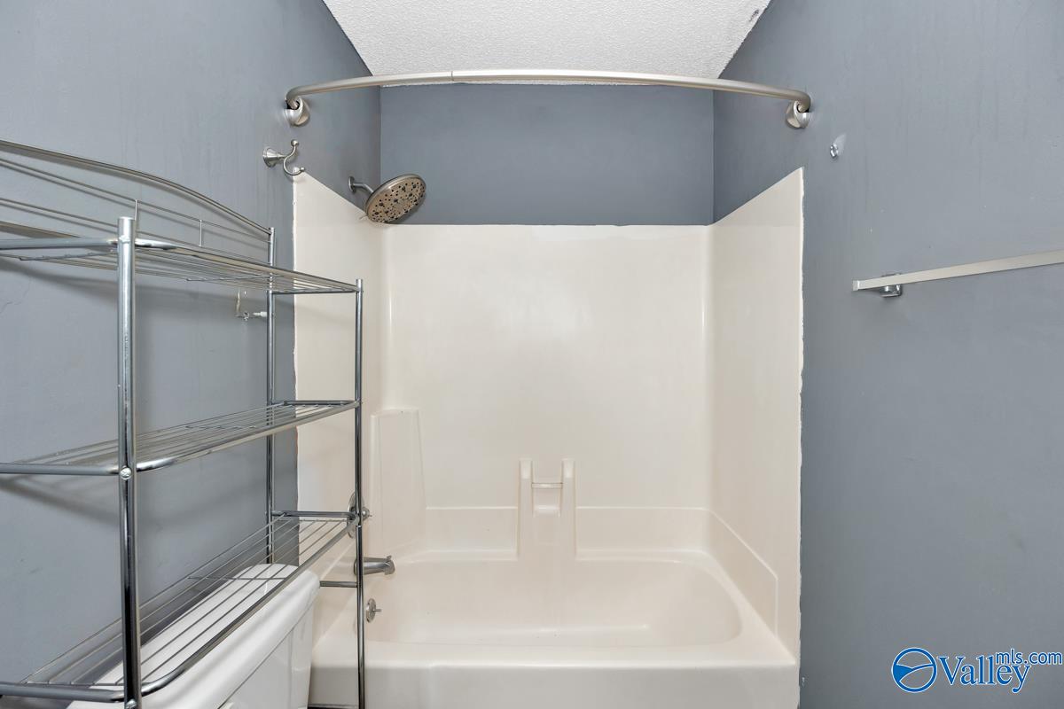 8442 Hogan Drive, Huntsville, Alabama image 24