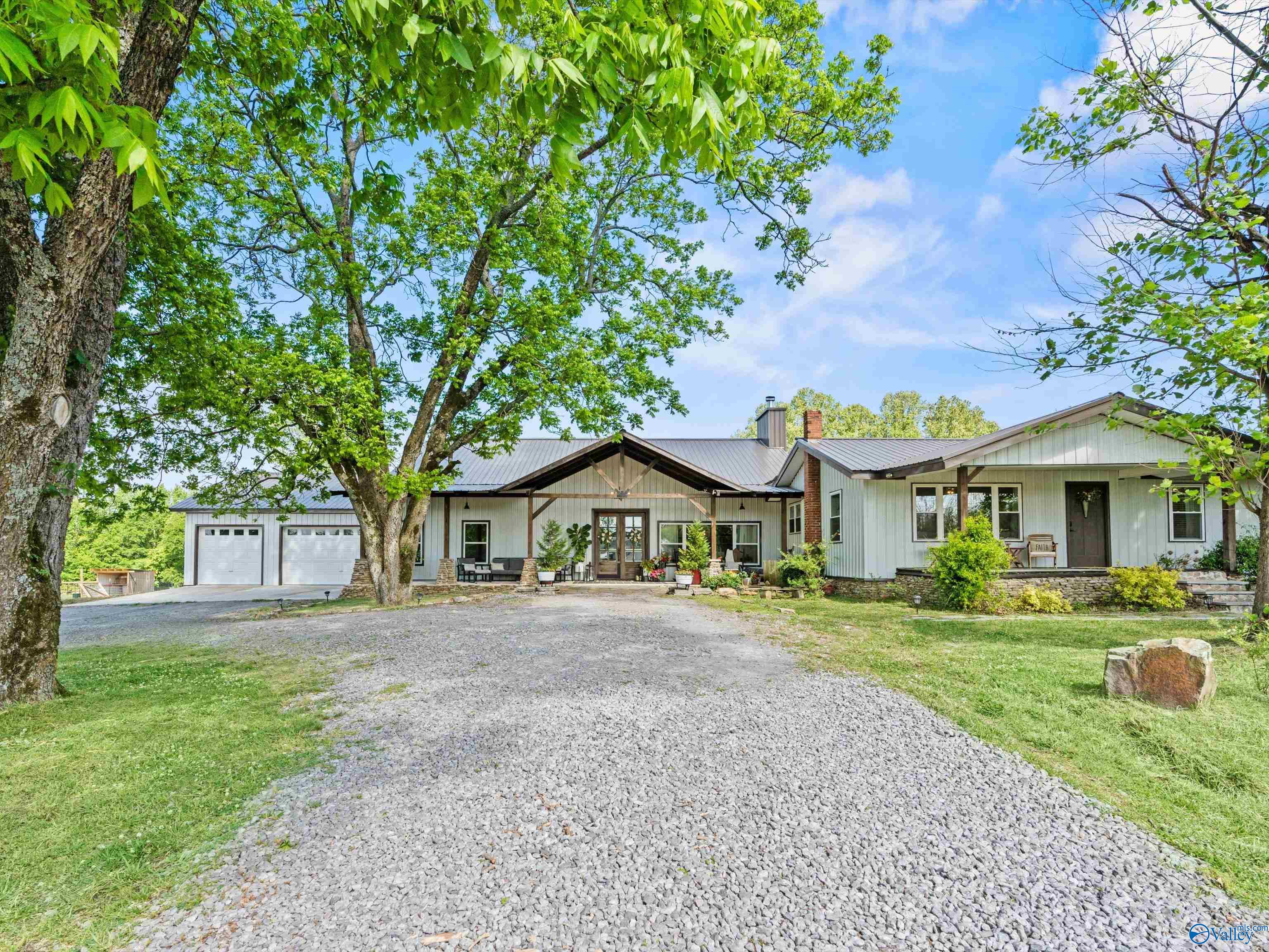 525 County Road 1240