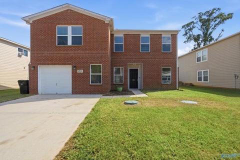 Homes For Rent - 155 Bayside Lane<br/> Toney, AL 35773