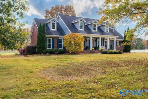 Homes For Sale - 506 Mulberry Road<br/> Hazel Green, AL 35750