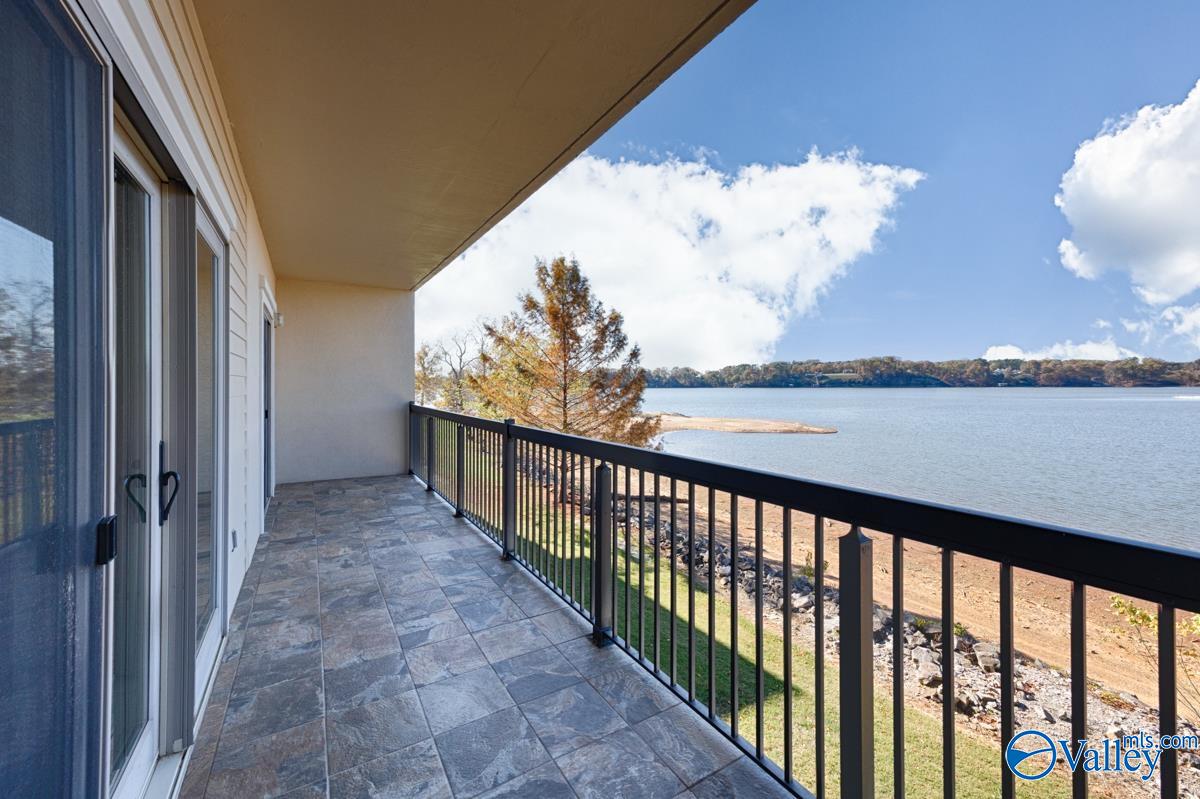 12100 Two Rivers Drive #B-2-2, Athens, Alabama image 16