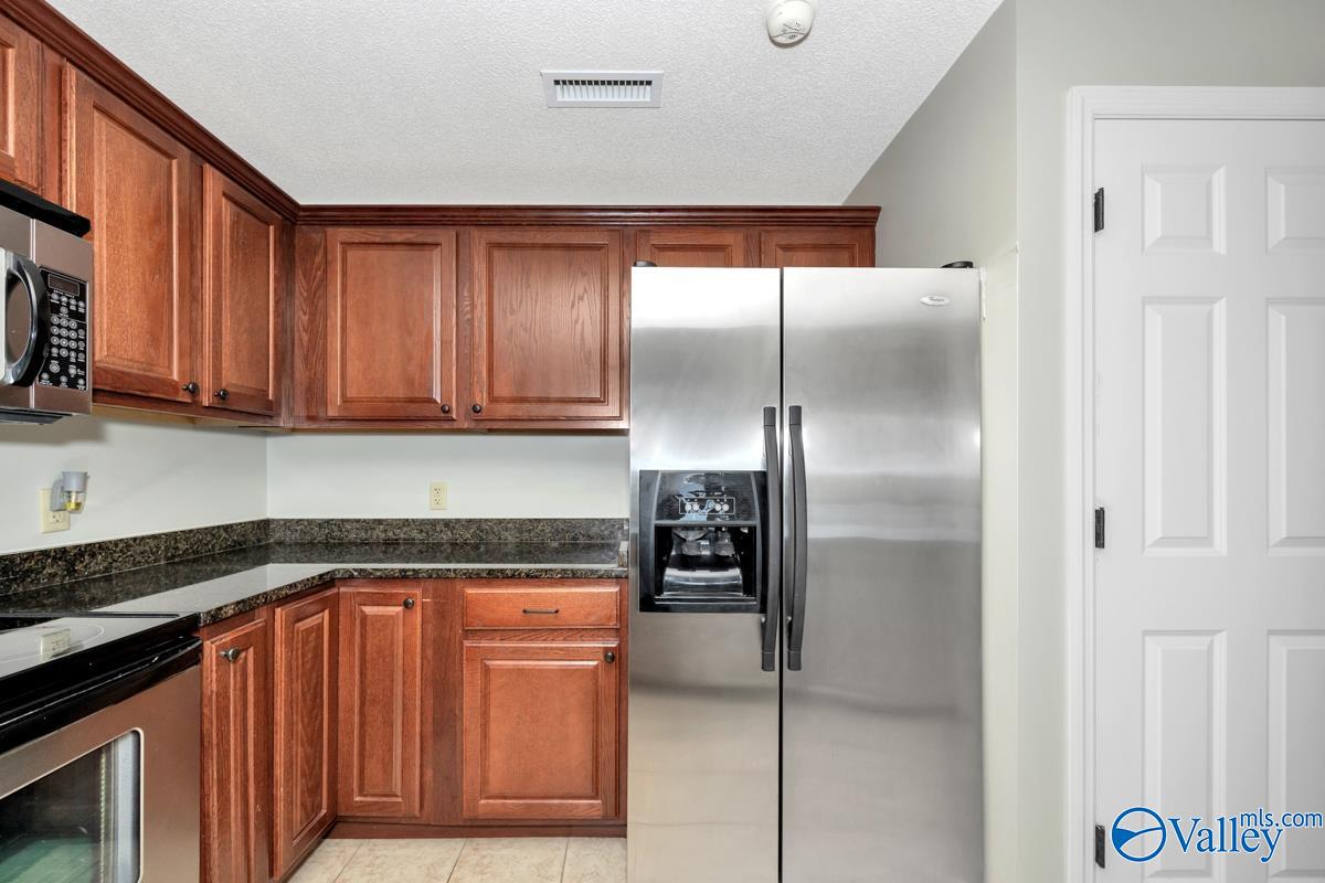 12100 Two Rivers Drive #B-2-2, Athens, Alabama image 5