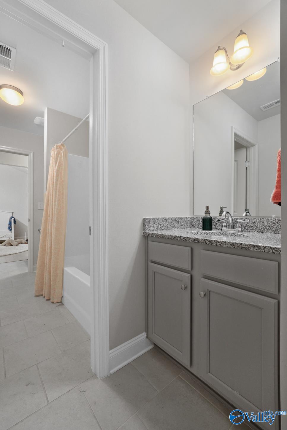 7106 Kingsbridge Lane, Owens Cross Roads, Alabama image 36