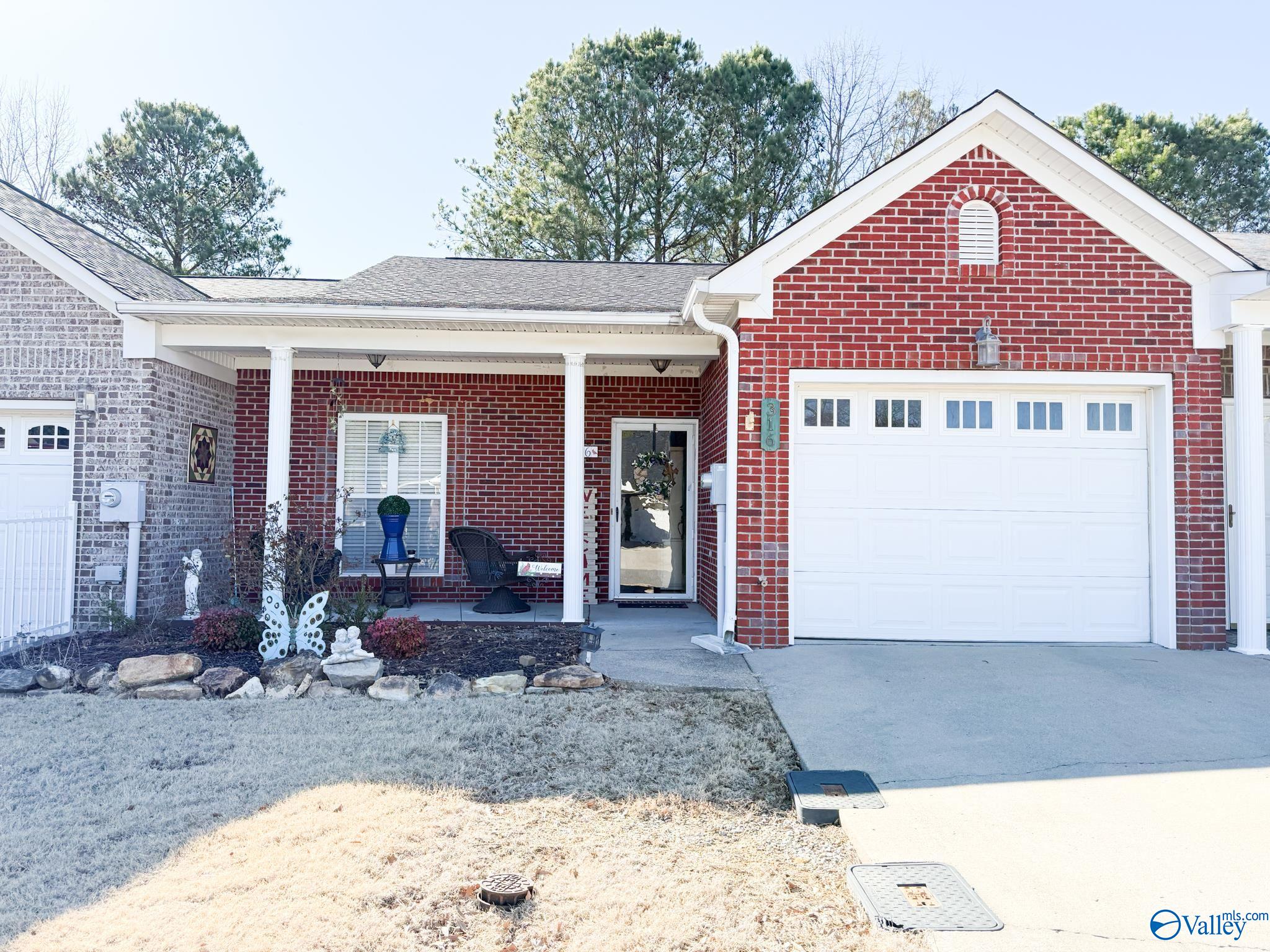 316 Santana Drive, Athens, Alabama image 1