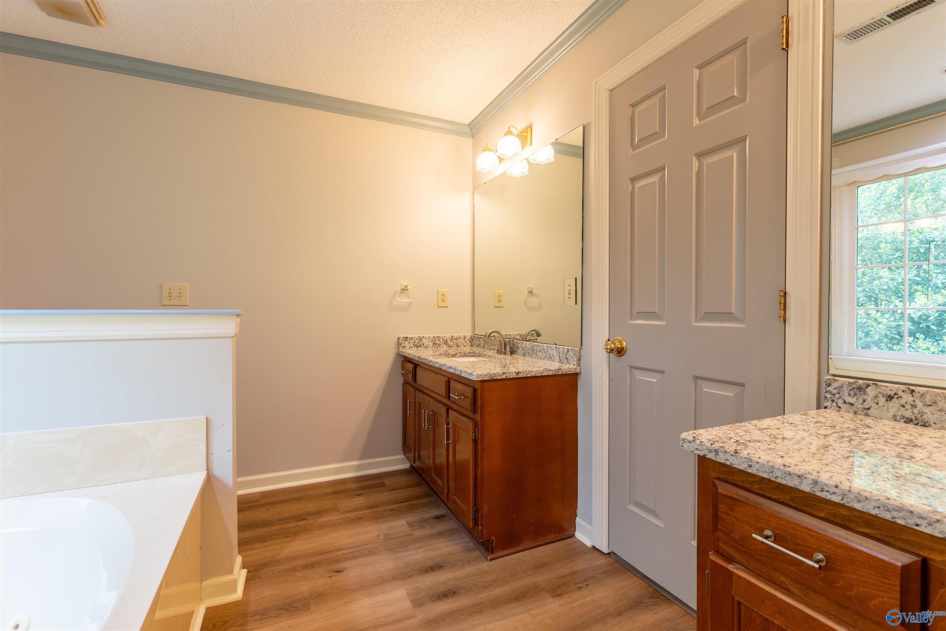 433 Eastview Drive, Madison, Alabama image 32