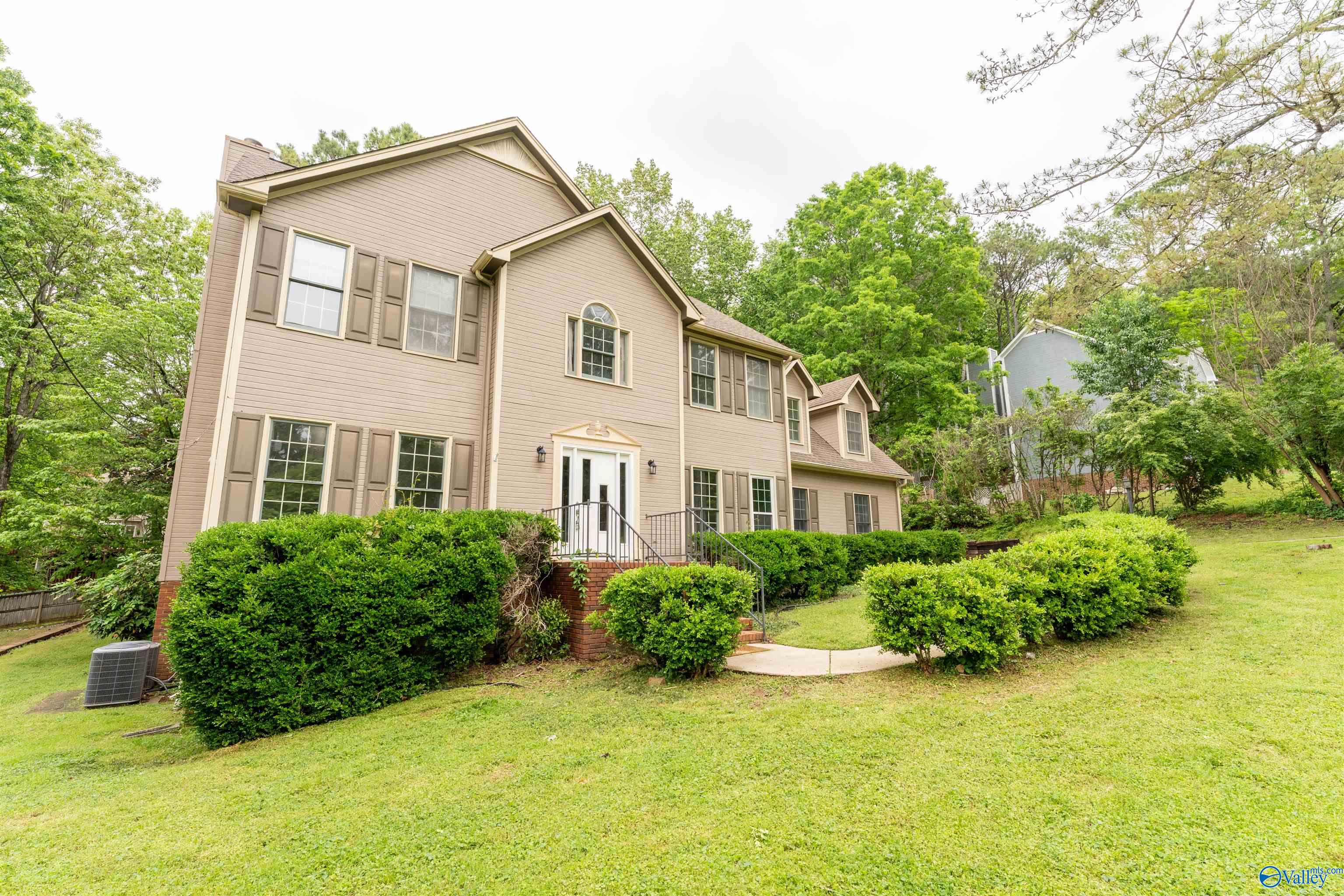 433 Eastview Drive, Madison, Alabama image 2
