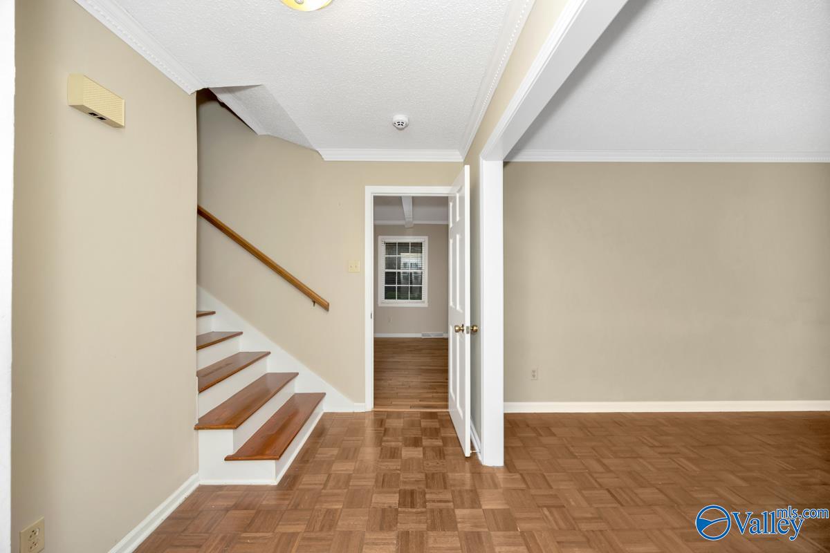 10209 Plantation Drive, Huntsville, Alabama image 6