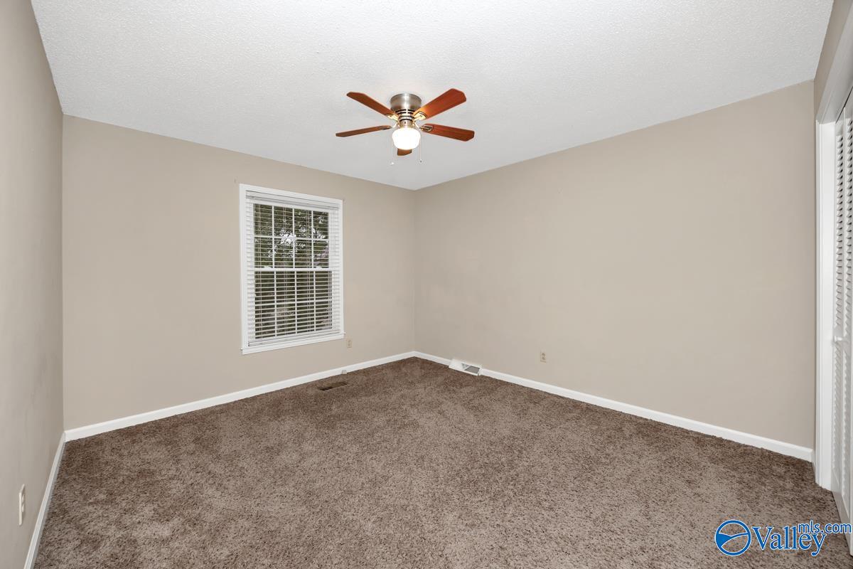 10209 Plantation Drive, Huntsville, Alabama image 30