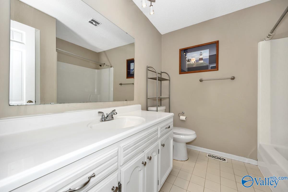 10209 Plantation Drive, Huntsville, Alabama image 28
