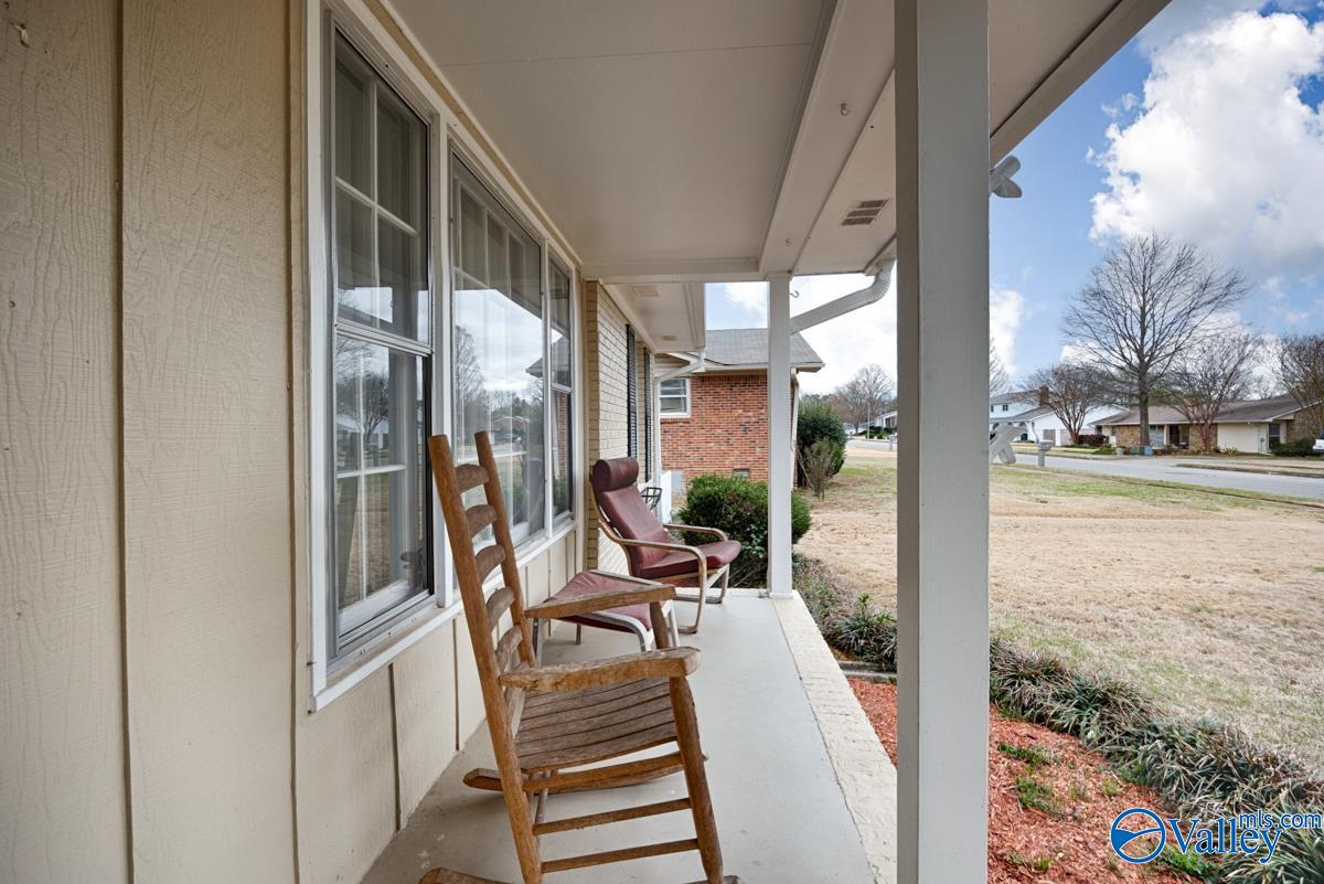 10209 Plantation Drive, Huntsville, Alabama image 5