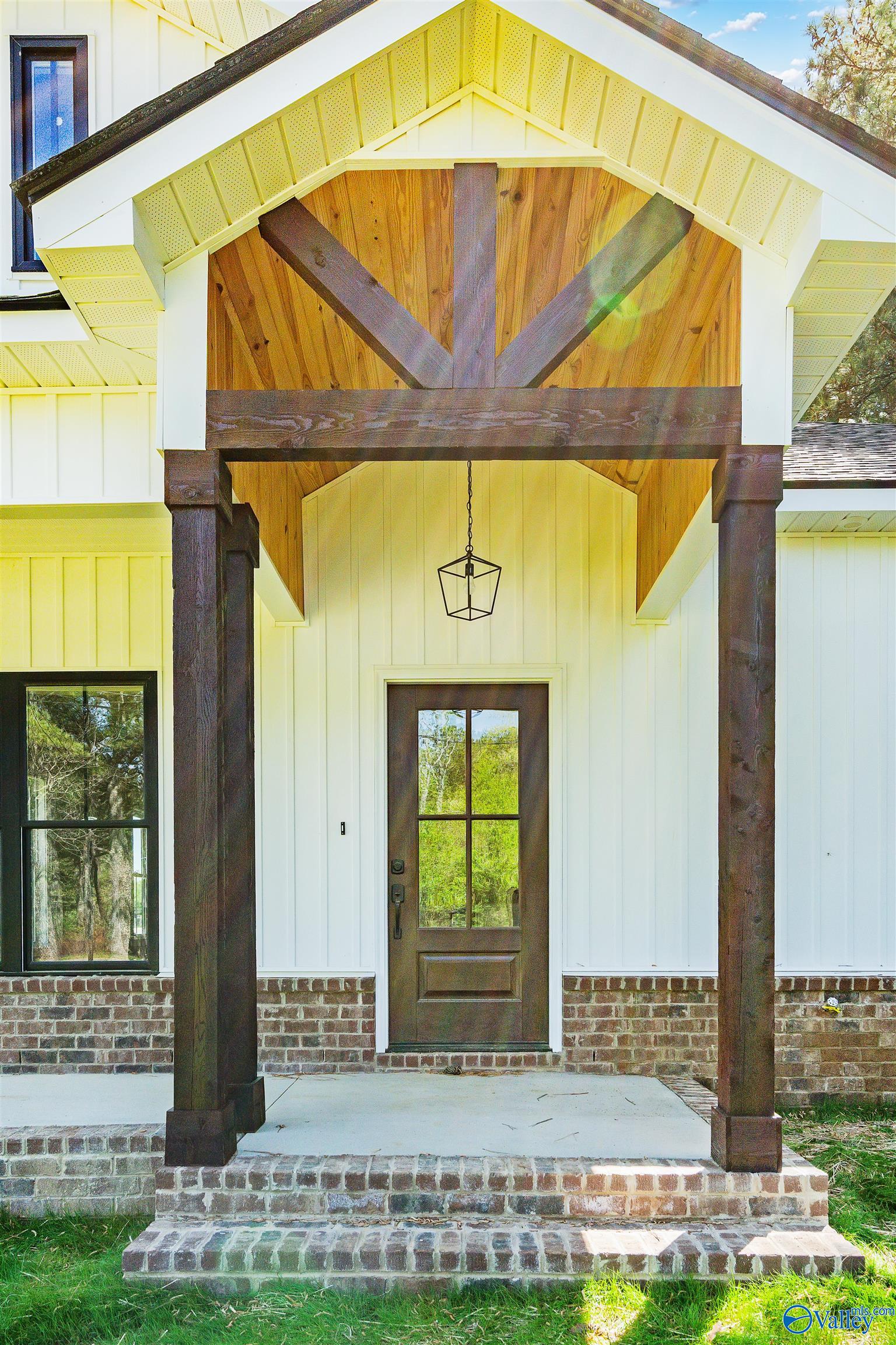 1801 W Hobbs Street, Athens, Alabama image 4