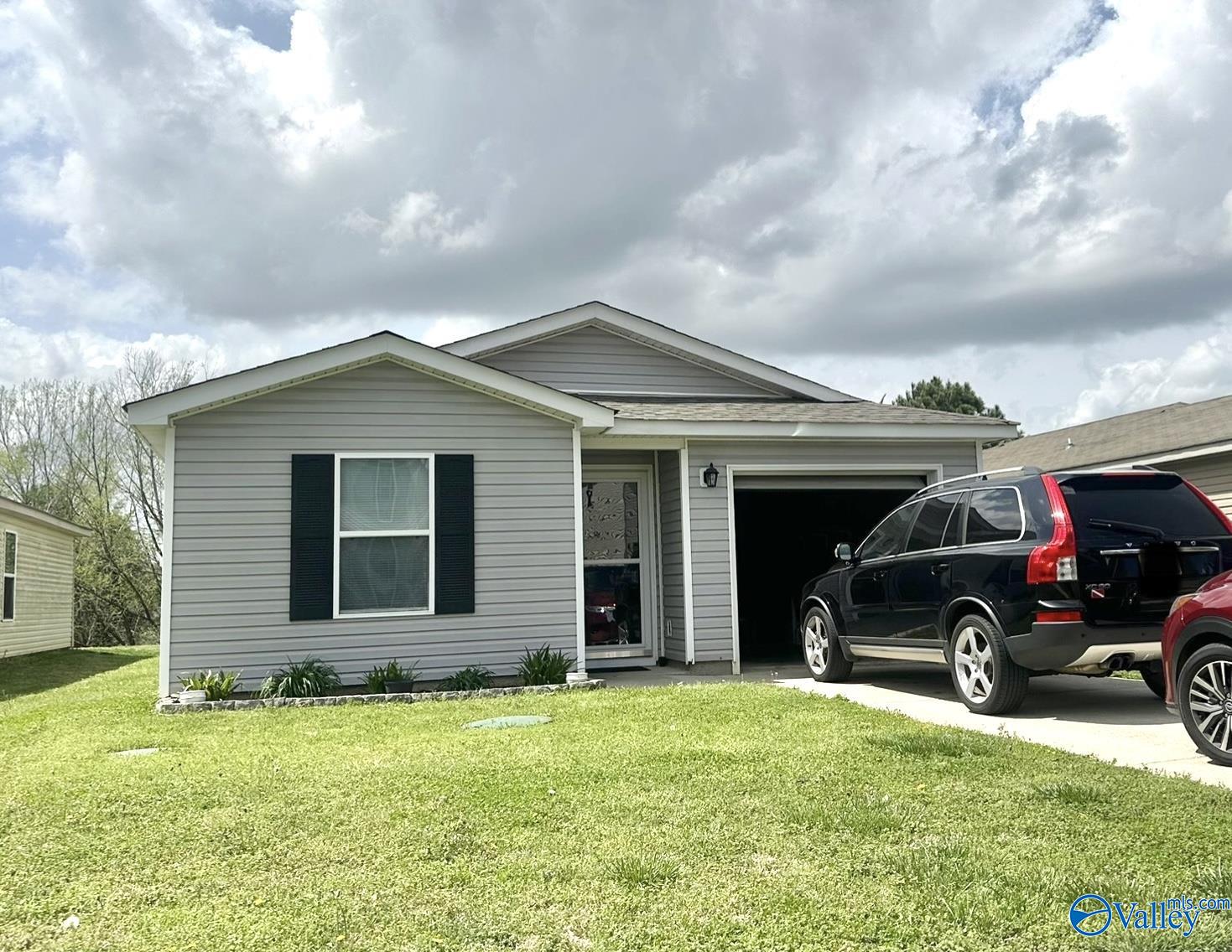 324 Counterpoint Drive, Harvest, Alabama image 1