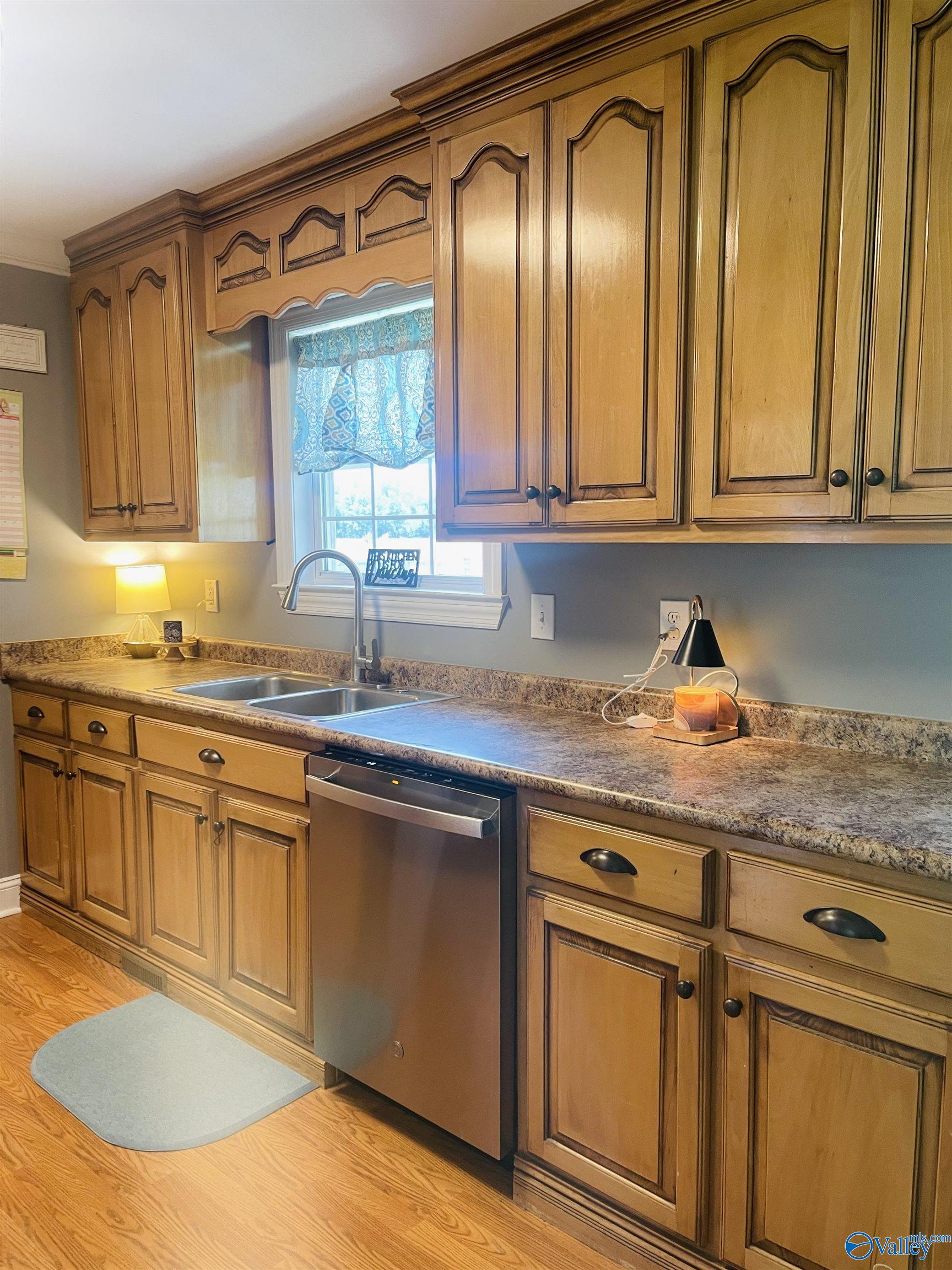 27458 North Wales Road, Elkmont, Alabama image 11