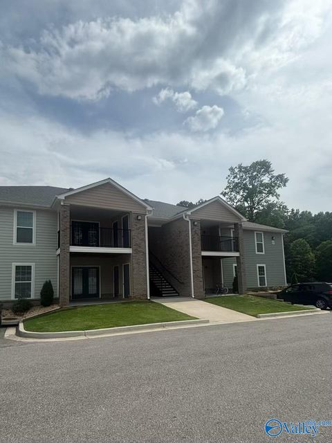 Apartment For Rent - 3943 Winchester Road #B201<br/> New Market, AL 35761