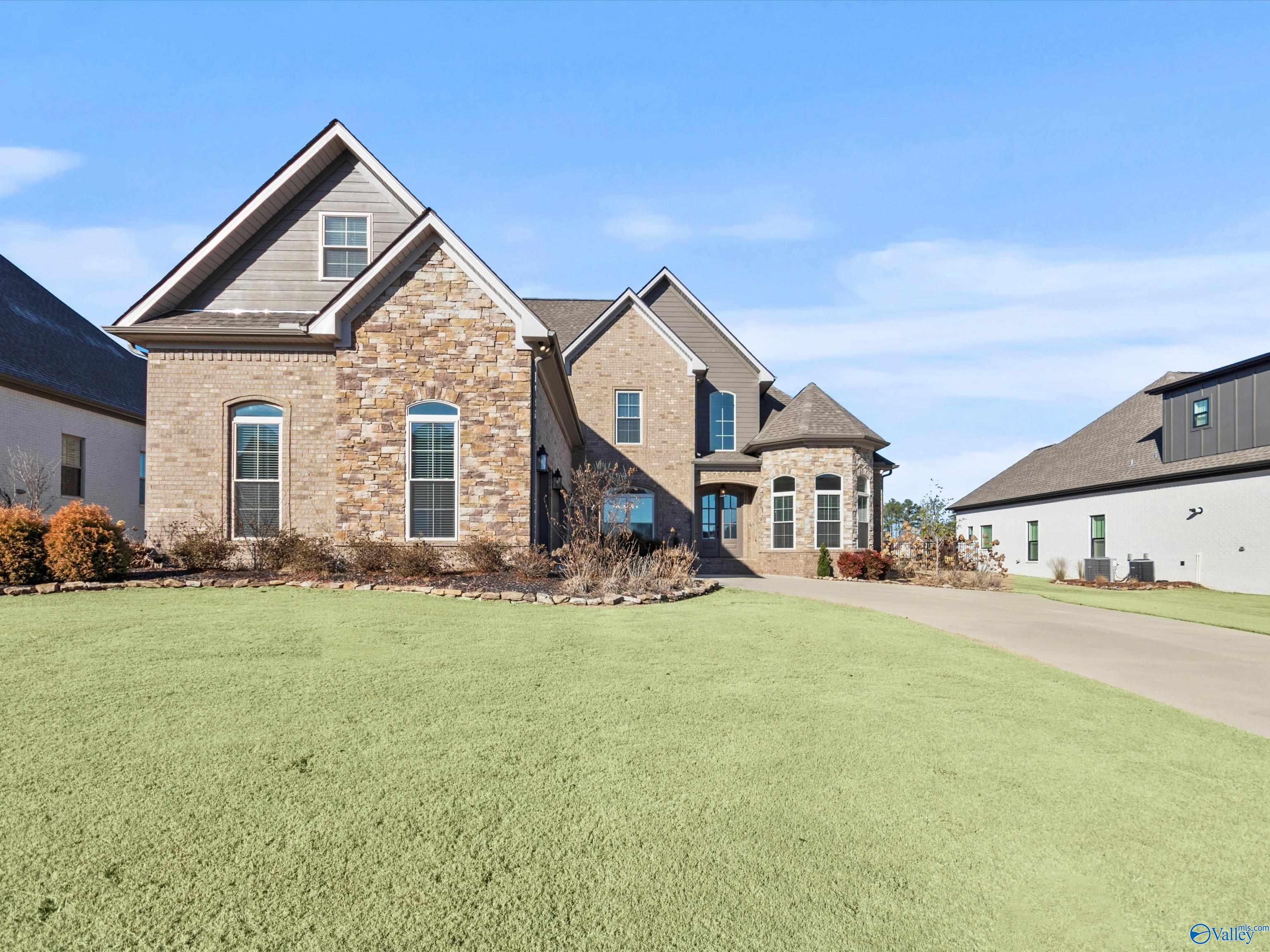 23007 Cog Hill Drive