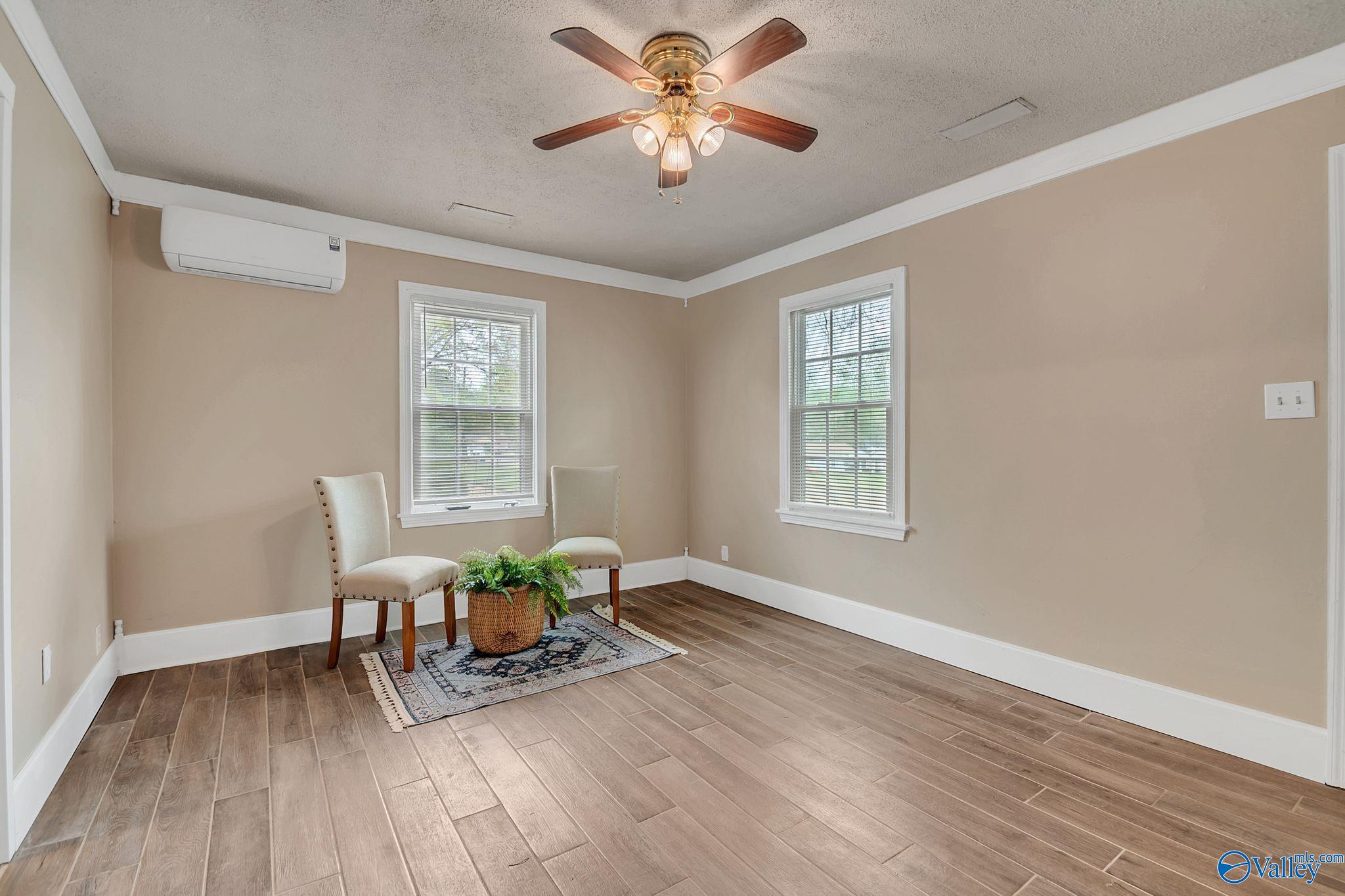 3105 Caldwell Road NW