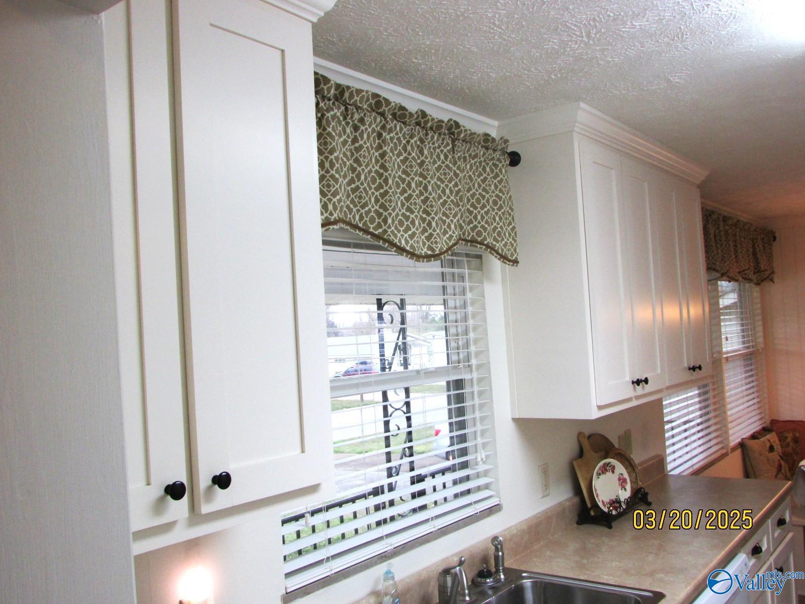 4215 SW Coffee Drive, Huntsville, Alabama image 6
