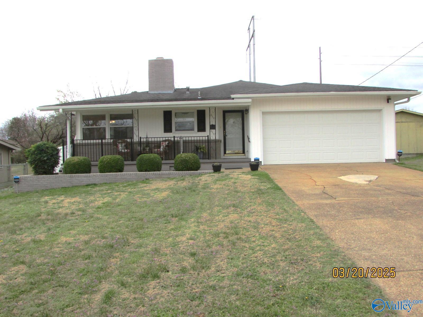 4215 SW Coffee Drive, Huntsville, Alabama image 1