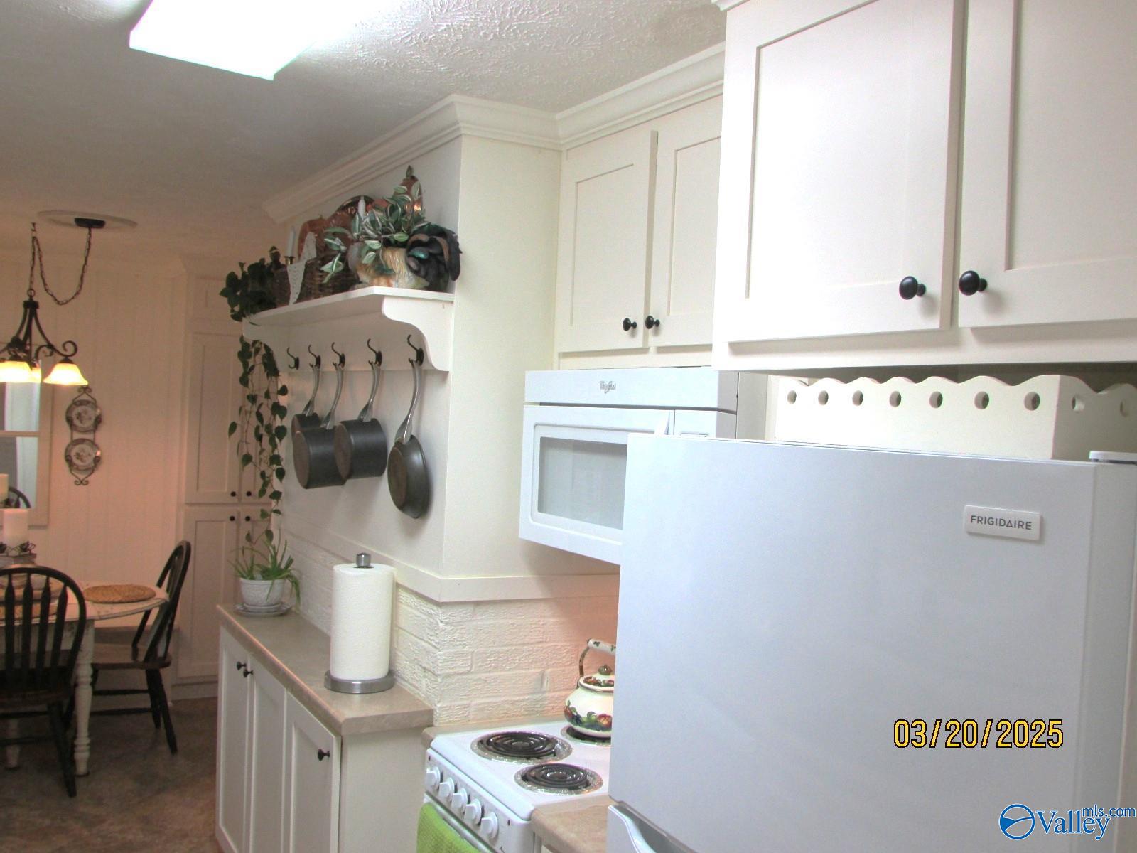 4215 SW Coffee Drive, Huntsville, Alabama image 7
