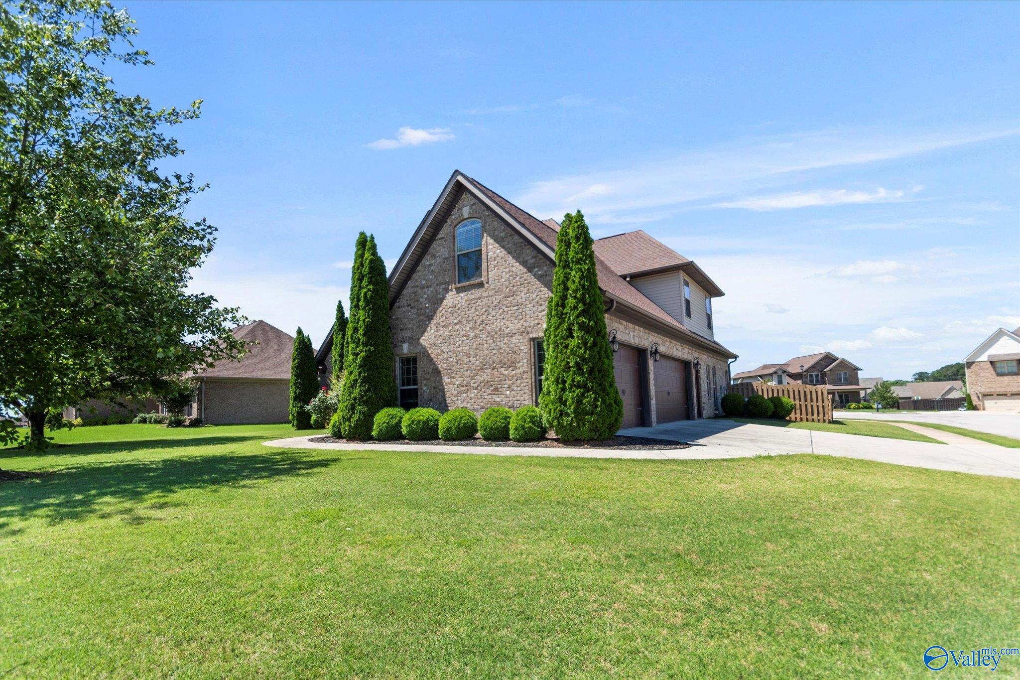 17259 Obsidian Circle, Athens, Alabama image 6
