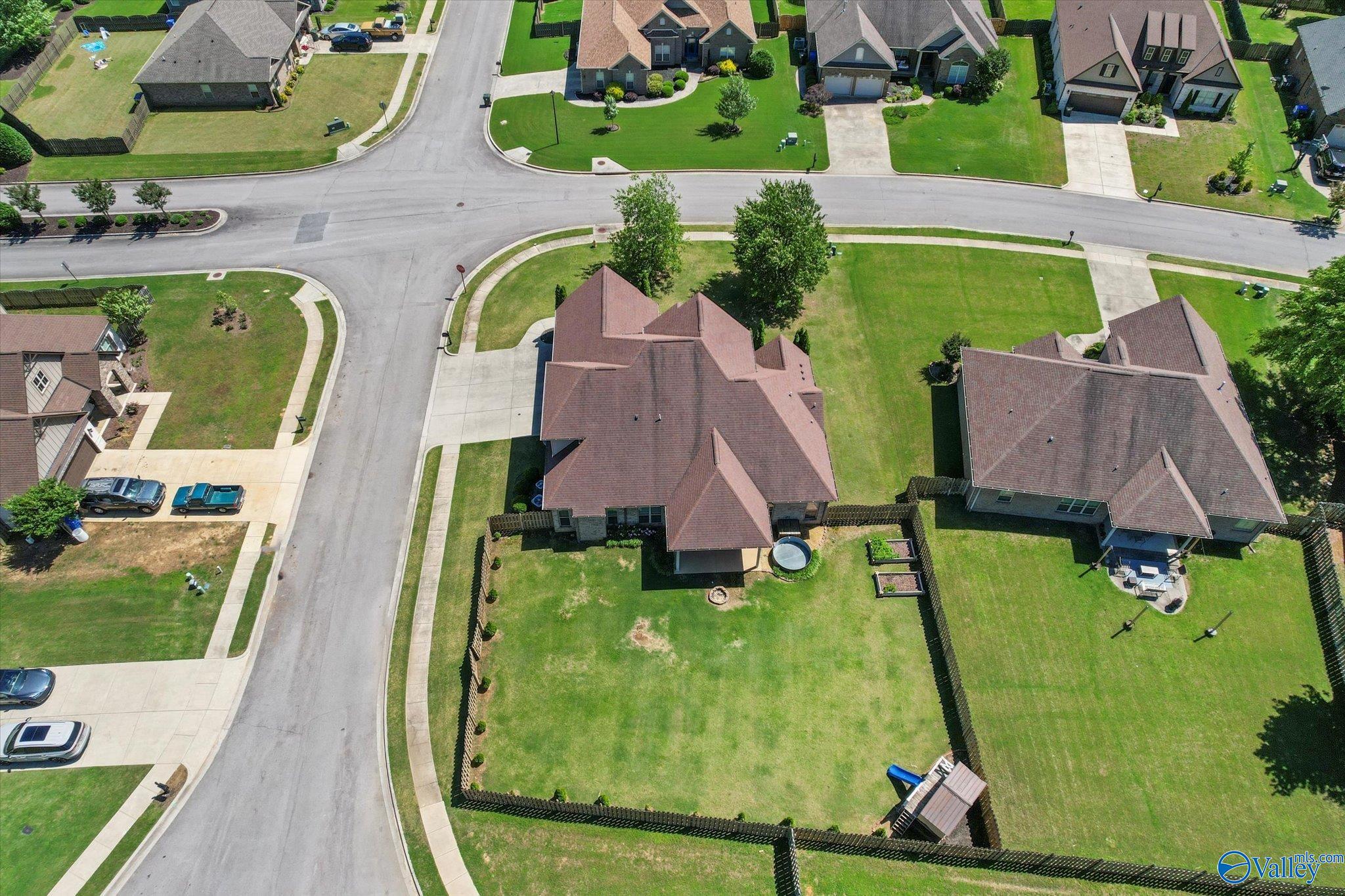 17259 Obsidian Circle, Athens, Alabama image 5
