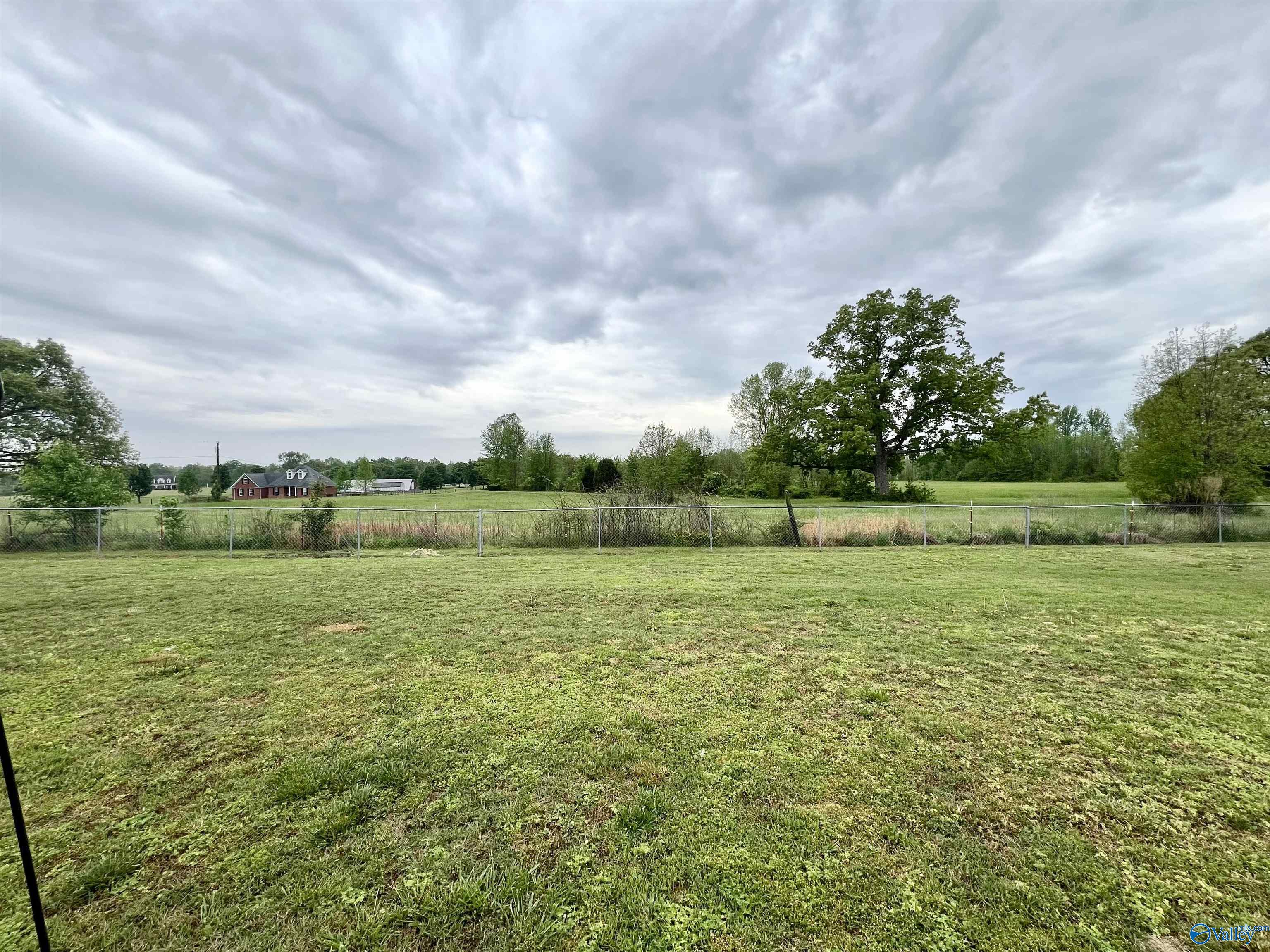21 Eastridge Road, Fayetteville, Tennessee image 3