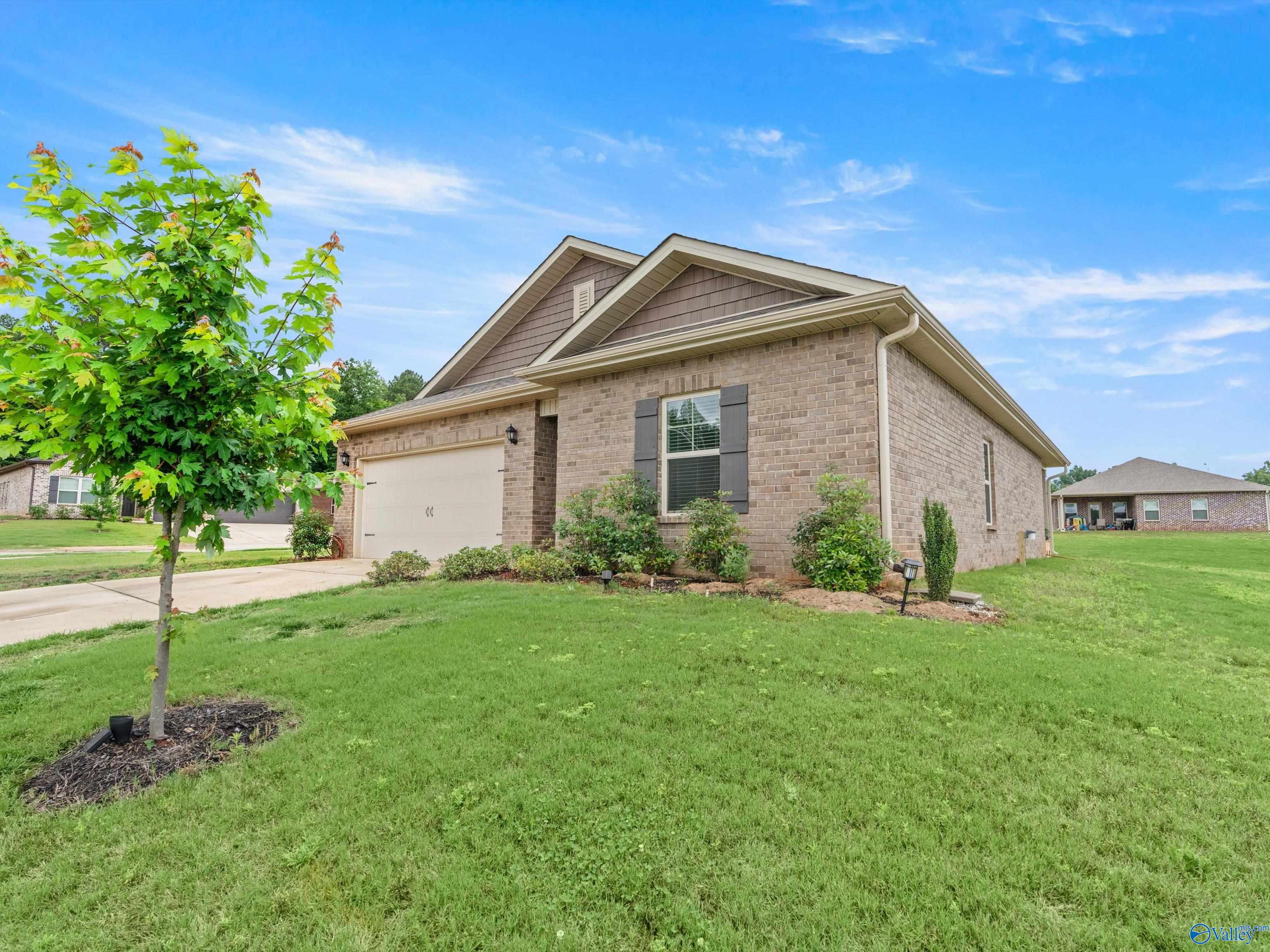 146 Oak Fletcher Drive