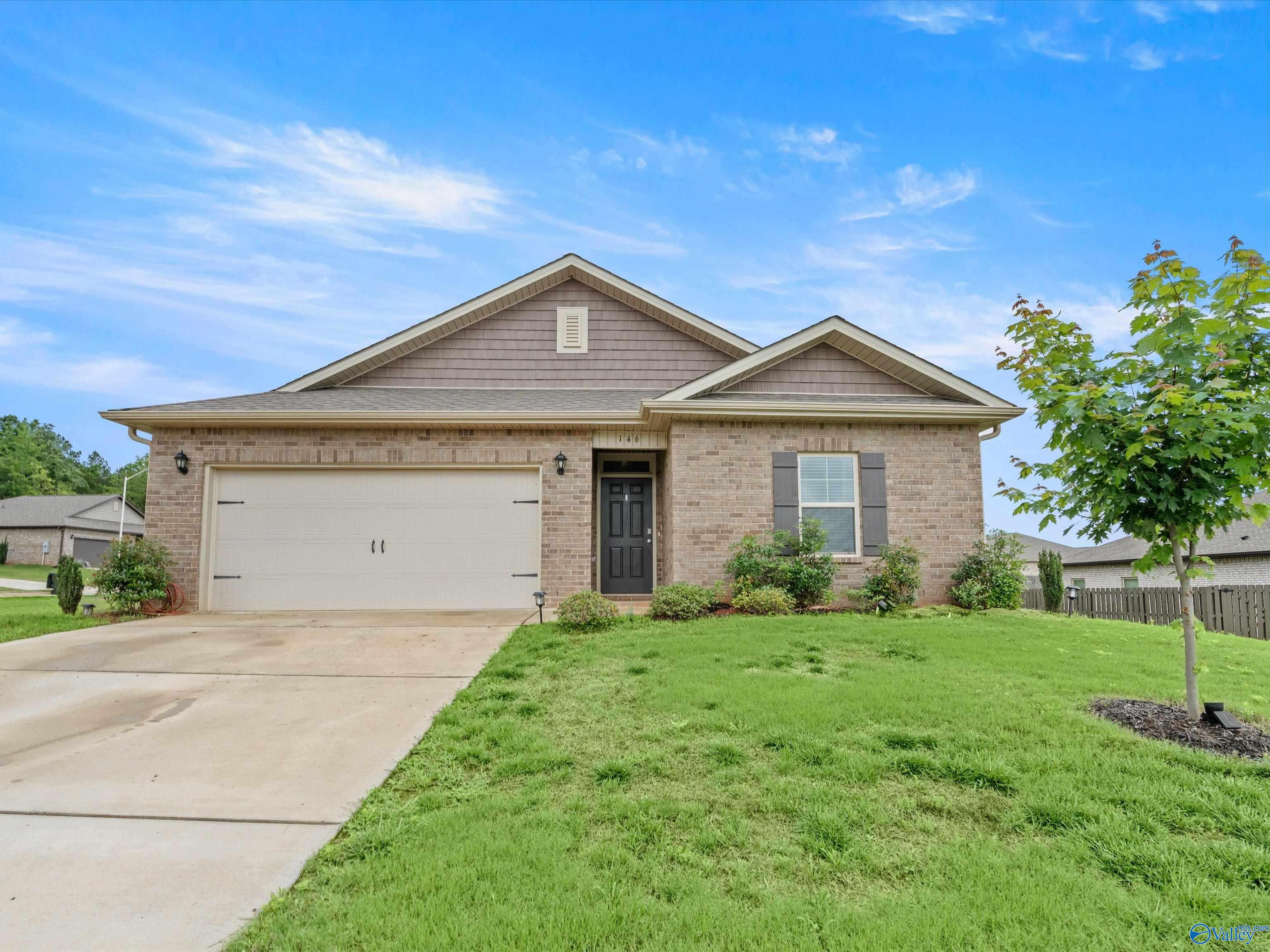 146 Oak Fletcher Drive