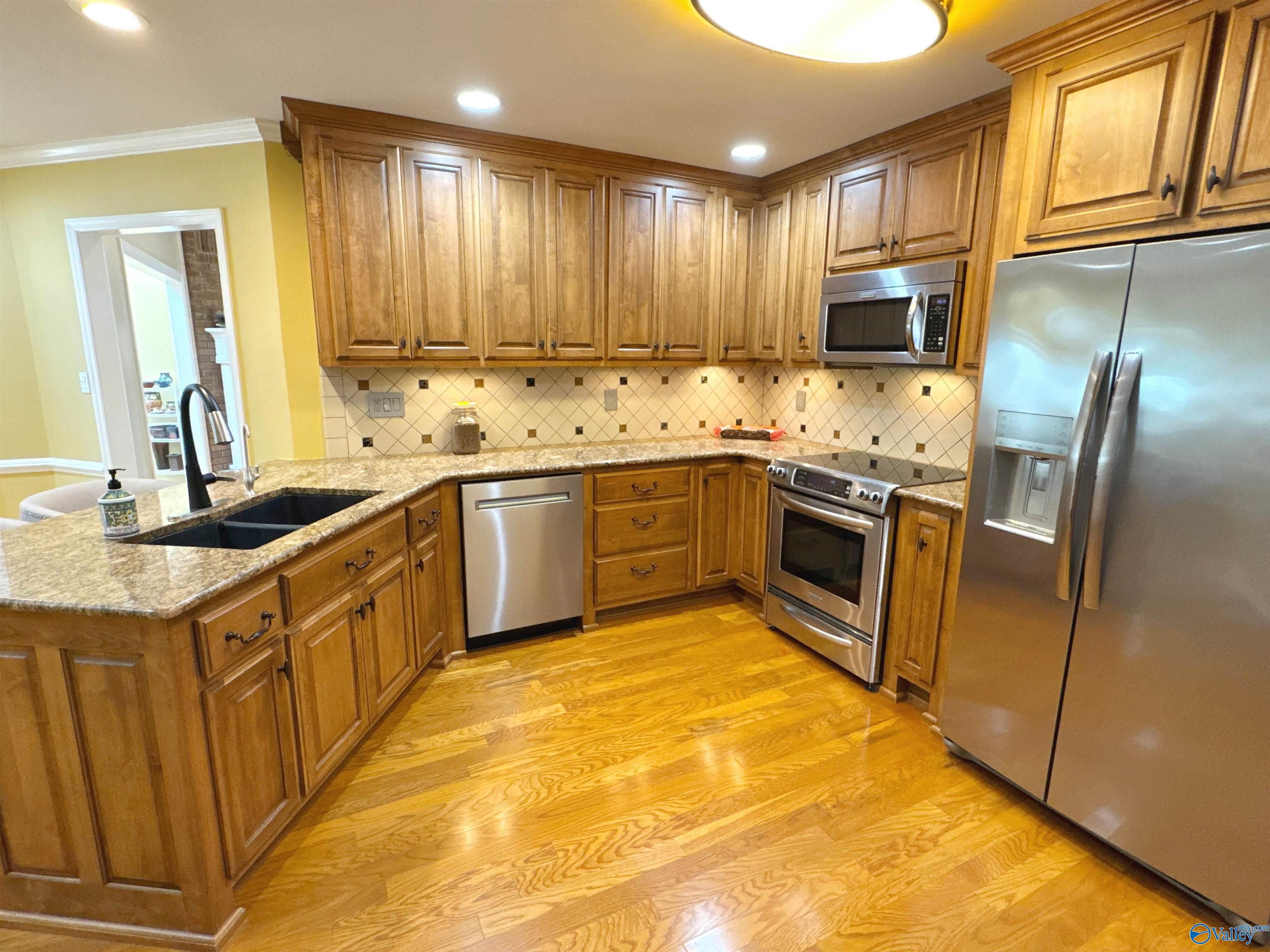105 Hylis Circle, Madison, Alabama image 13