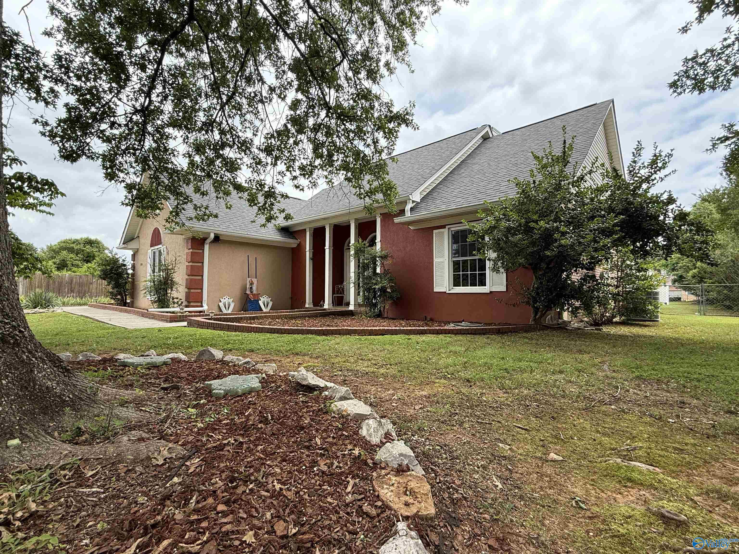 105 Hylis Circle, Madison, Alabama image 3