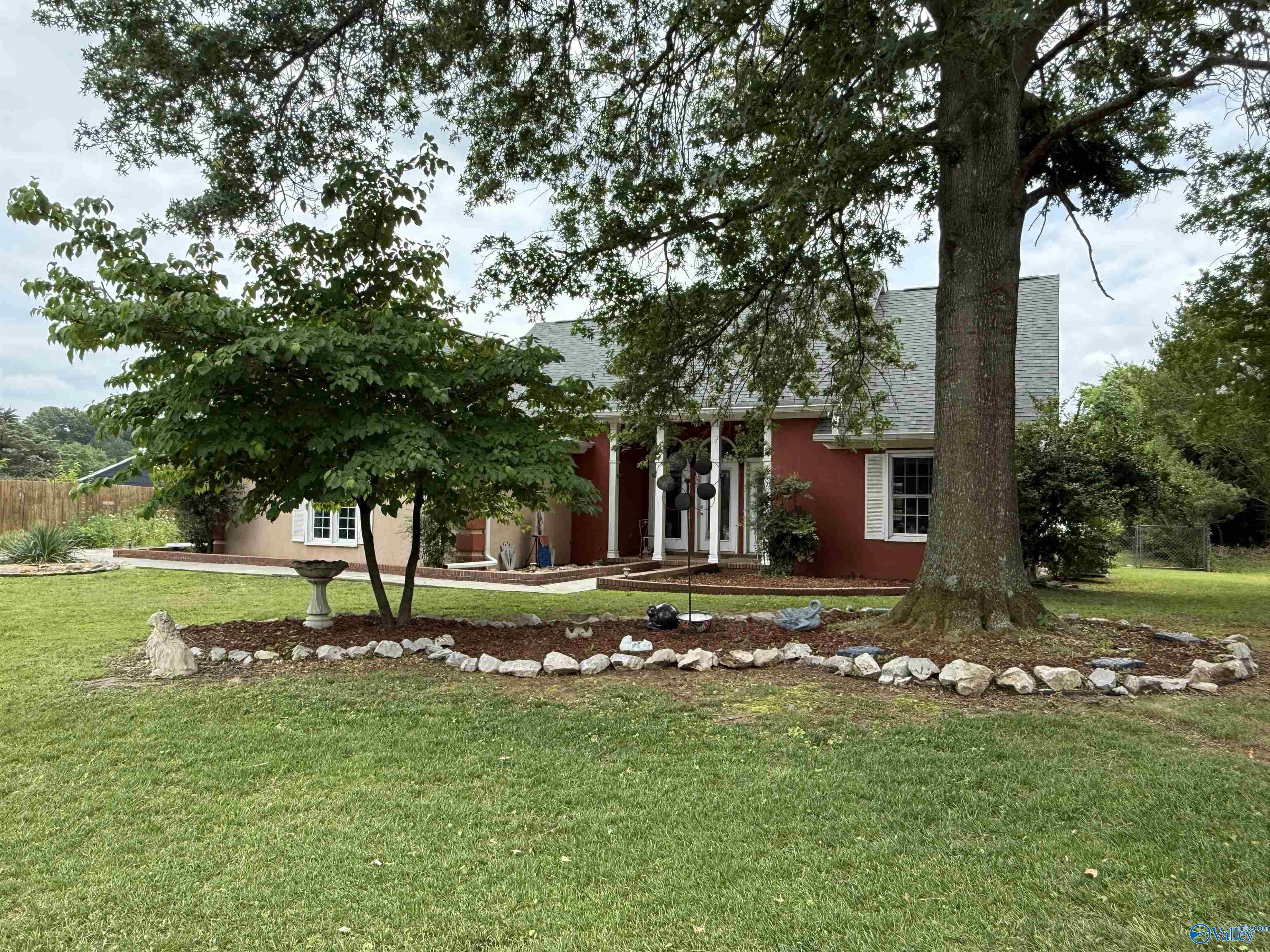 105 Hylis Circle, Madison, Alabama image 4