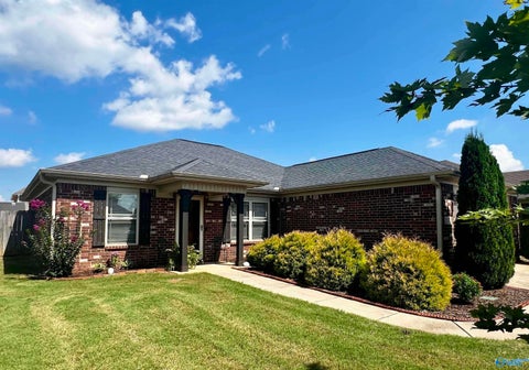 Homes For Rent - 217 Wilcot Road<br/> Meridianville, AL 35759