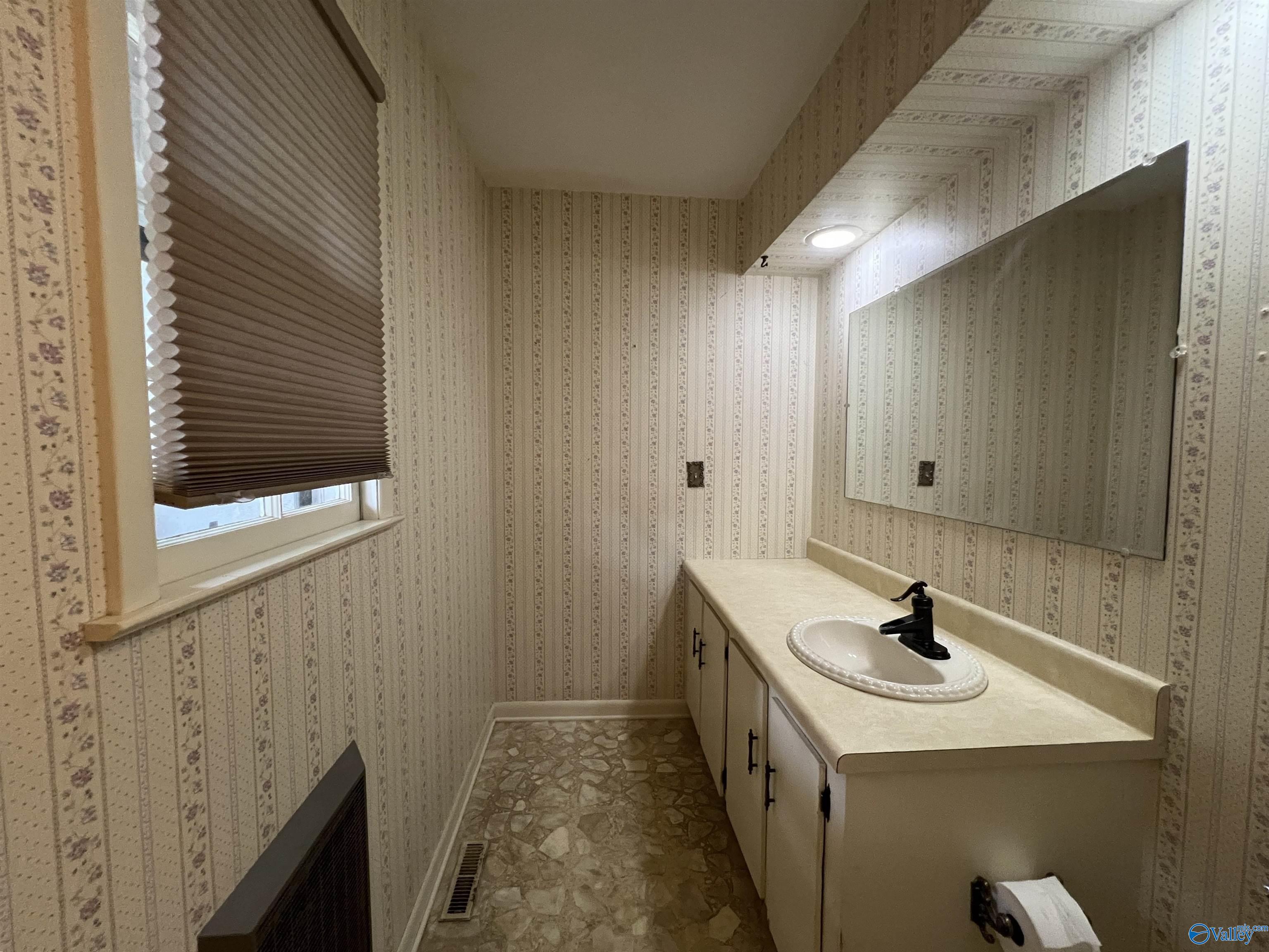 2105 County Road 102, Cedar Bluff, Alabama image 32